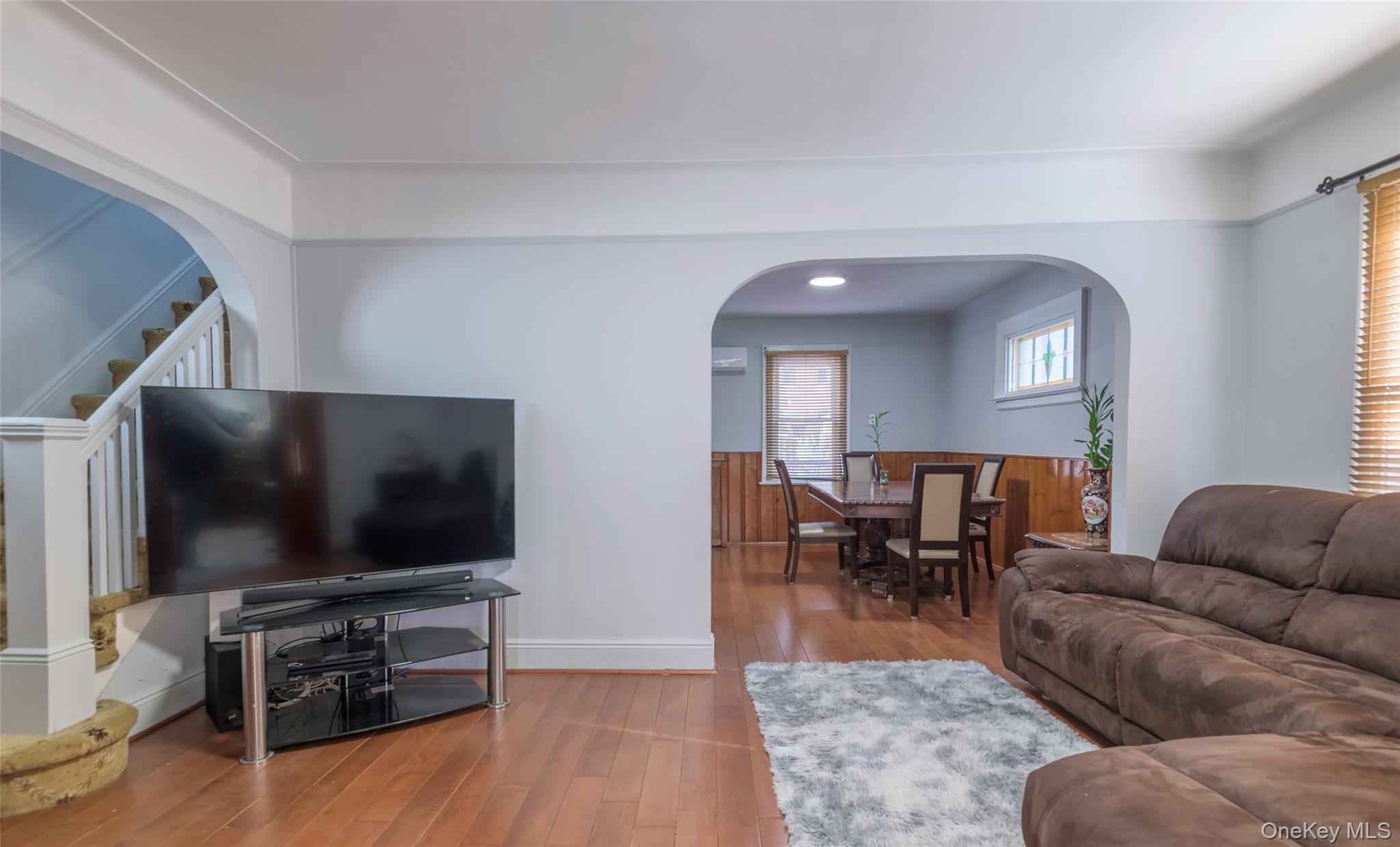 Single Family 88th  Queens, NY 11427, MLS-971718-8