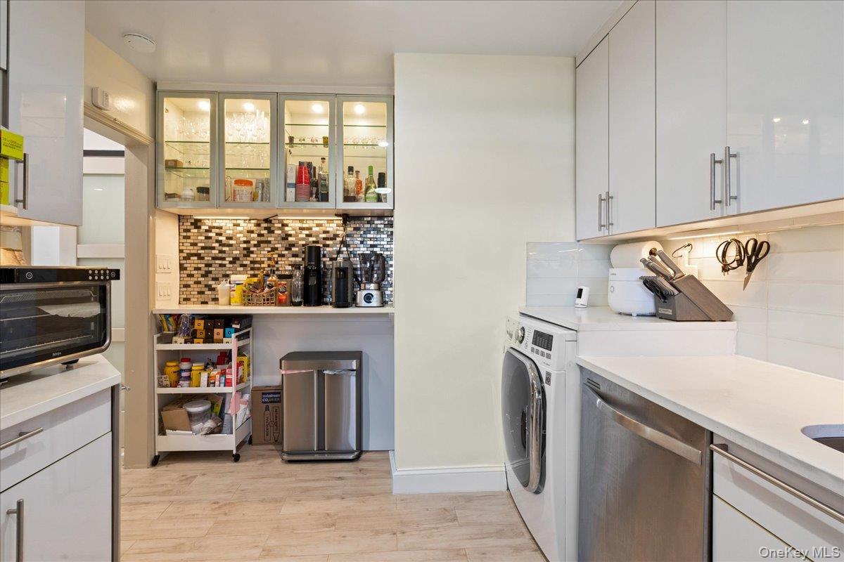 Coop 217th  Queens, NY 11364, MLS-971733-10