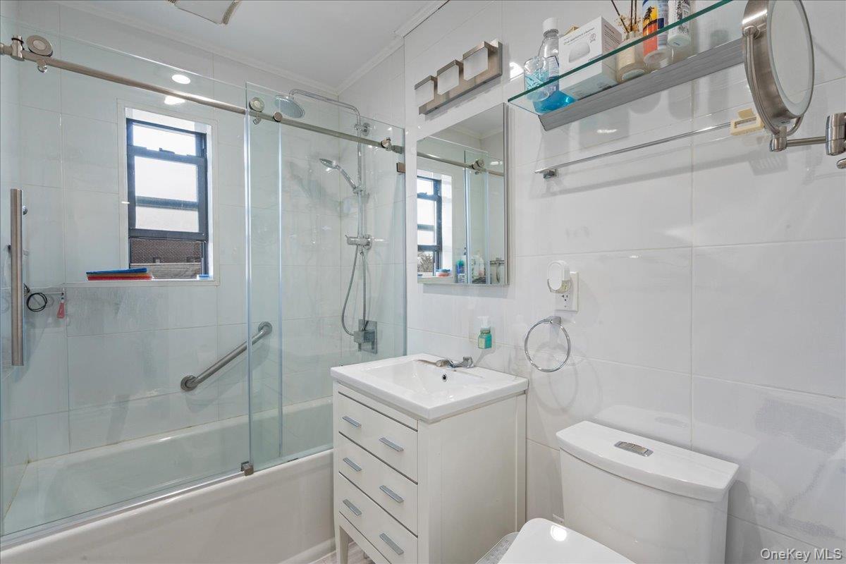 Coop 217th  Queens, NY 11364, MLS-971733-5