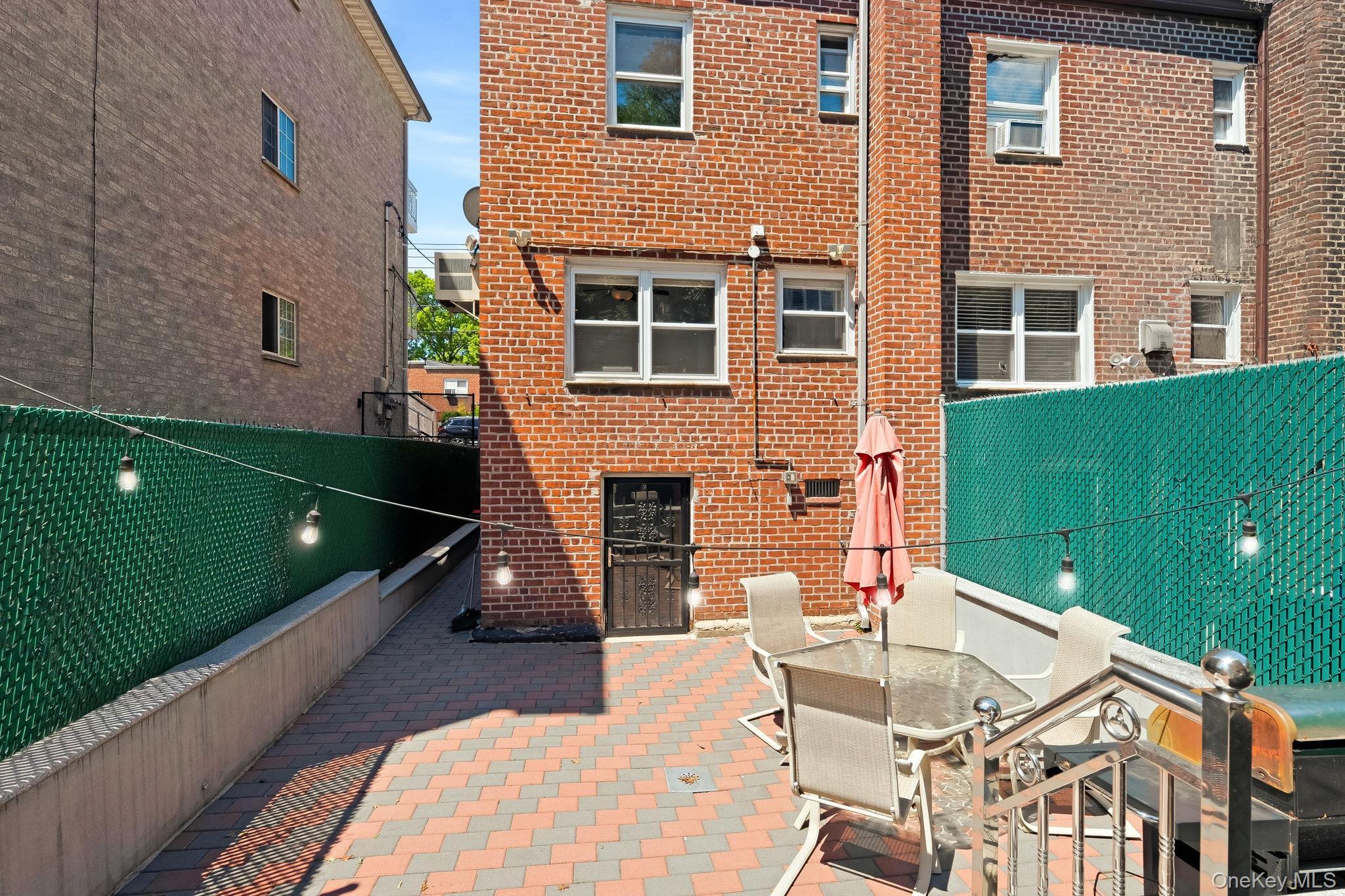 Single Family Delancey Place  Bronx, NY 10462, MLS-971742-26