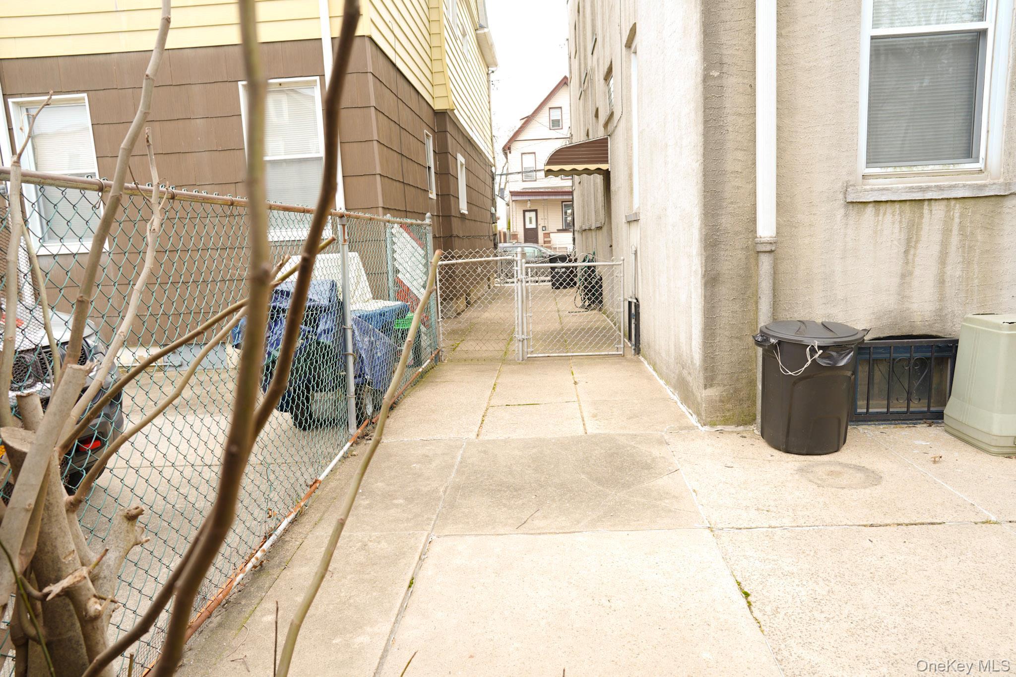 Single Family 90th  Queens, NY 11421, MLS-971745-21