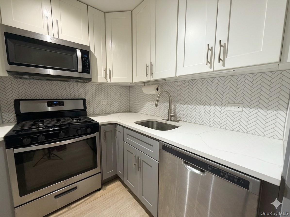 Coop Fulton  Manhattan, NY 10038, MLS-971764-5