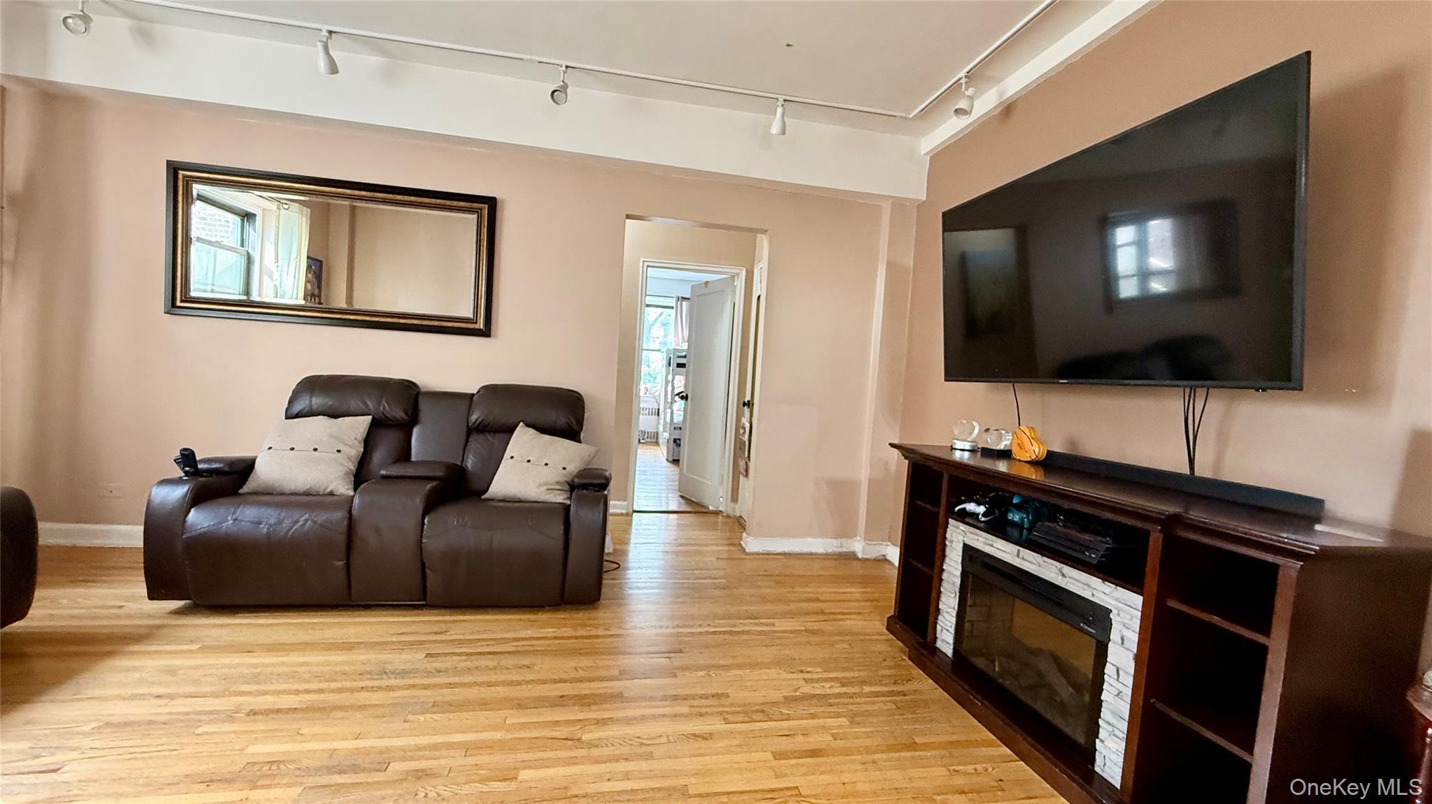 Coop 34th Queens, NY 11368, MLS-971766-11