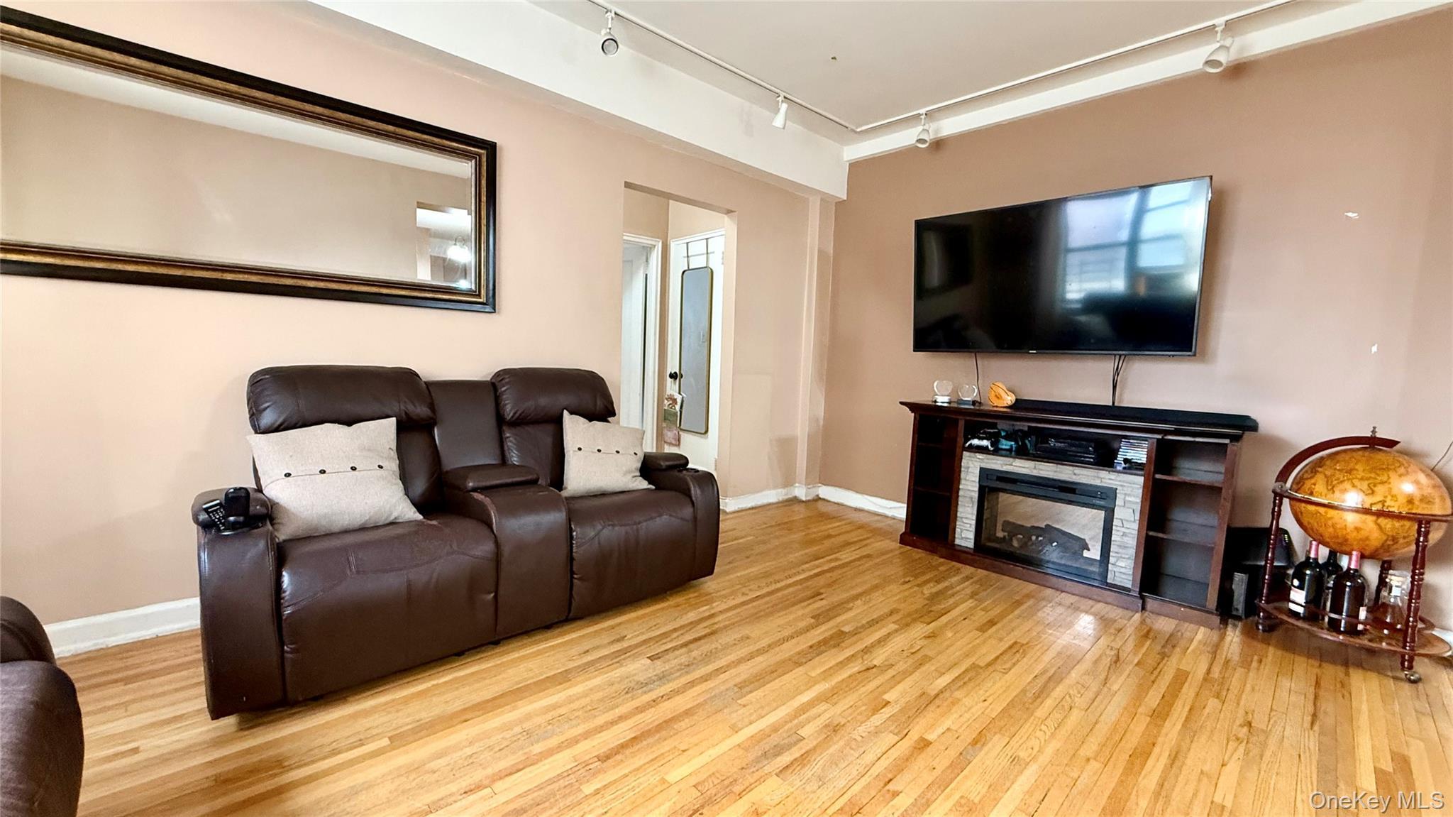 Coop 34th Queens, NY 11368, MLS-971766-15