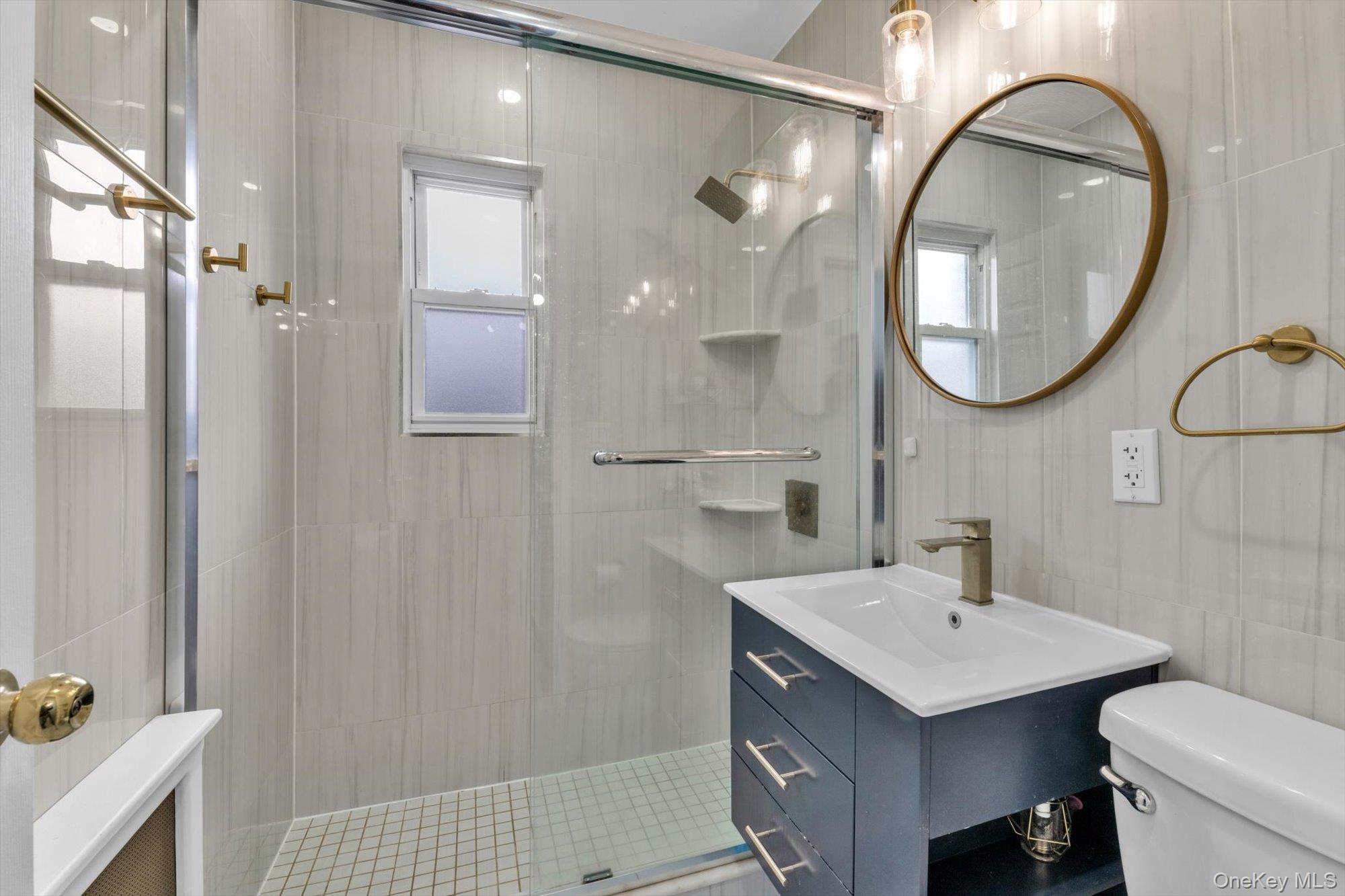 Single Family 160th  Queens, NY 11357, MLS-971778-10