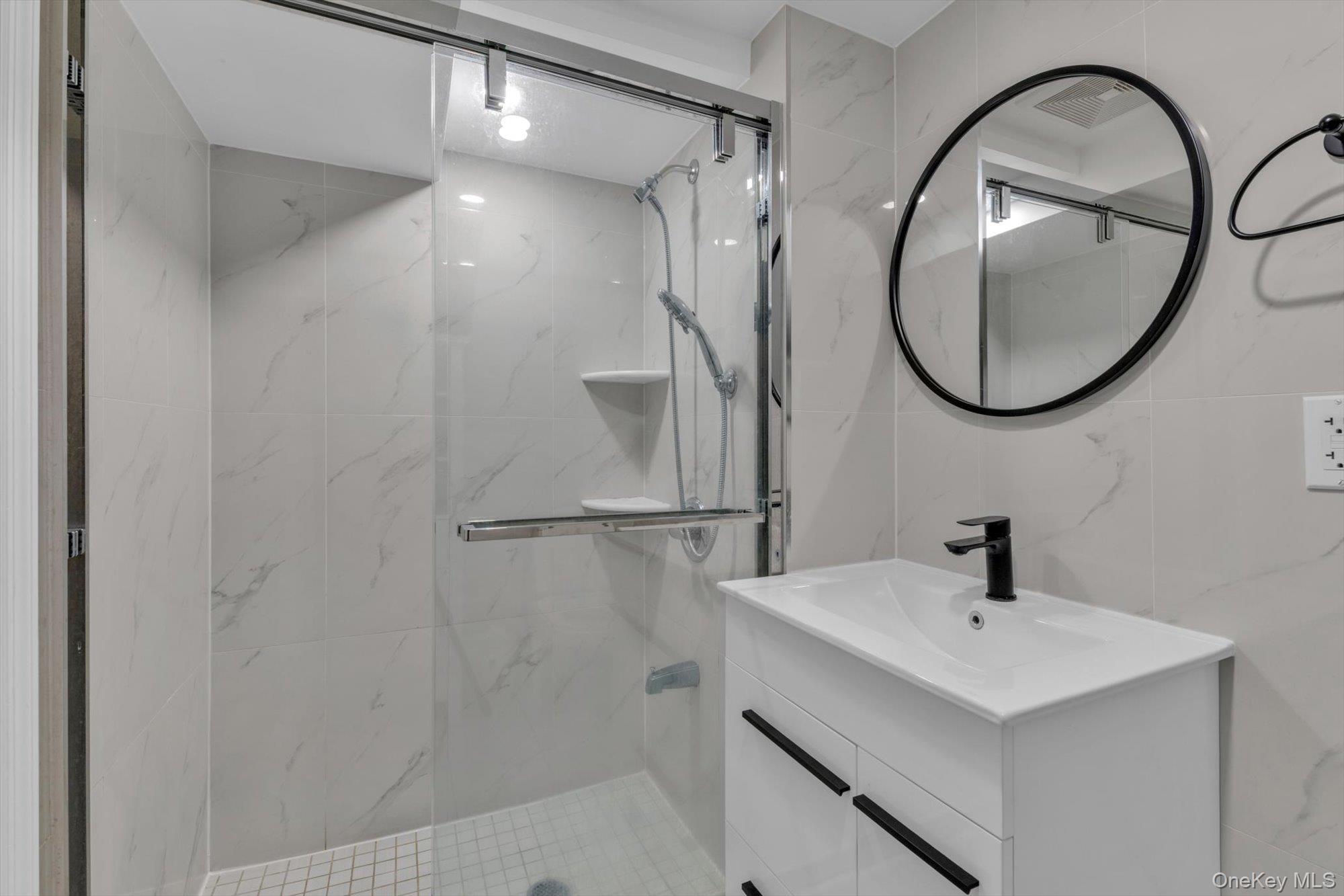 Single Family 160th  Queens, NY 11357, MLS-971778-12