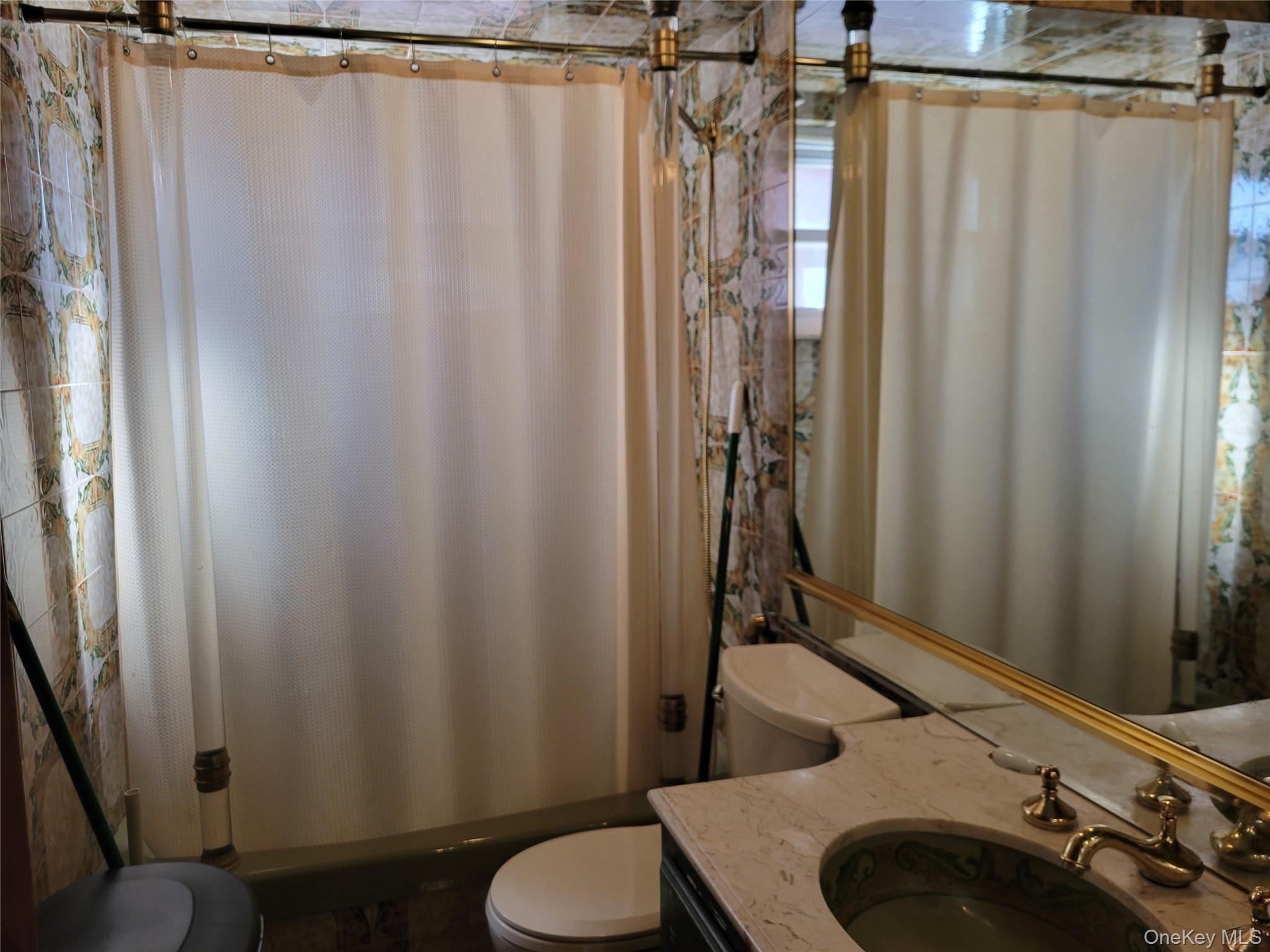 Single Family Cross Island  Queens, NY 11357, MLS-971789-18