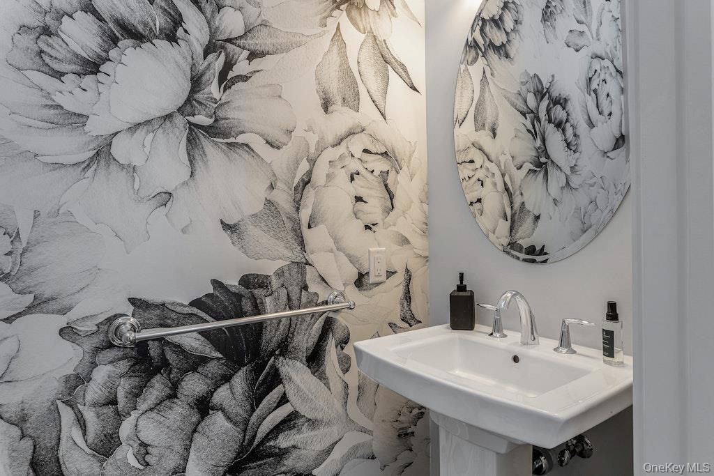 Condo Horseman  Westchester County, NY 10591, MLS-971802-19