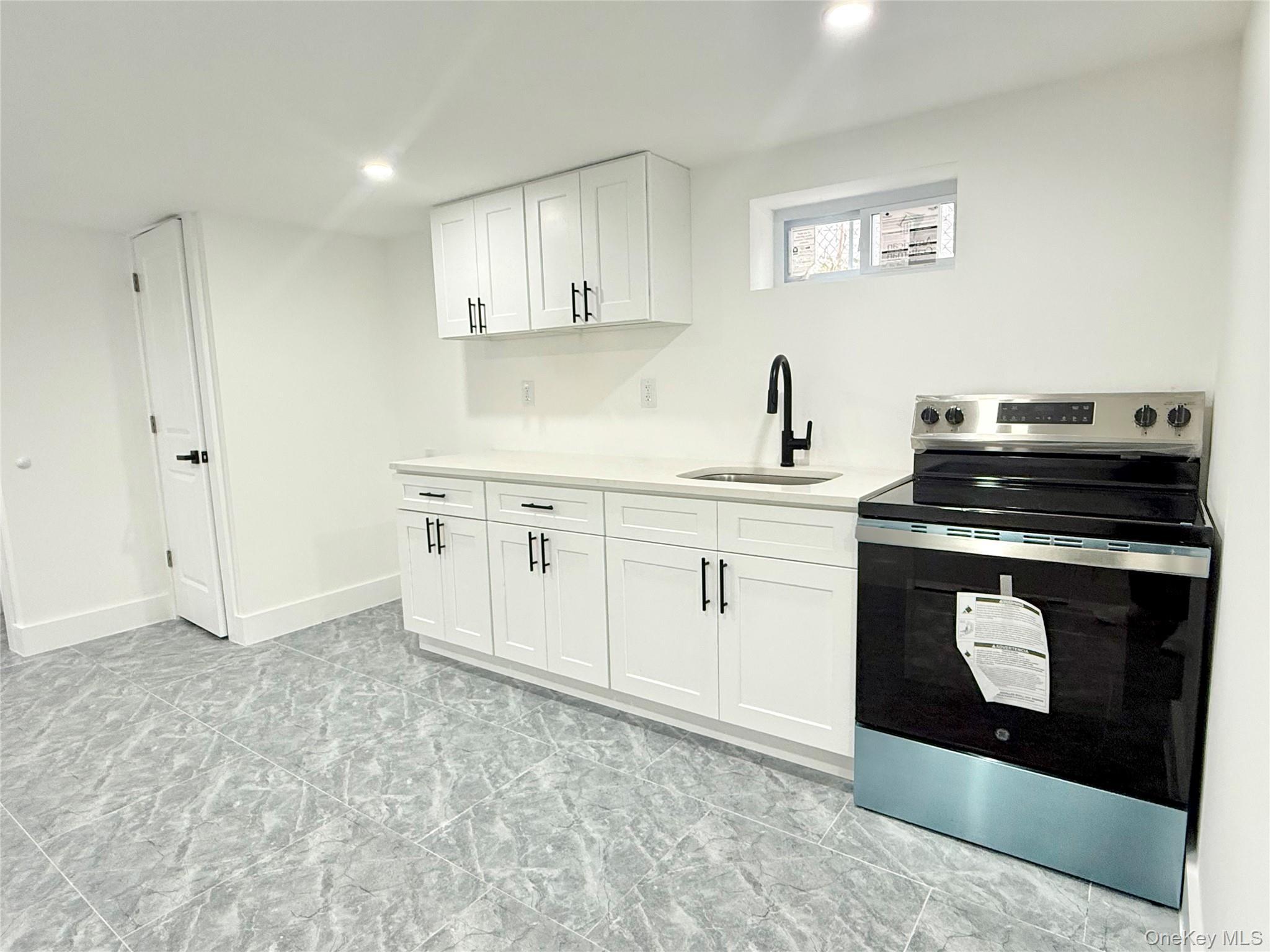 Single Family Milburn  Queens, NY 11413, MLS-971824-17