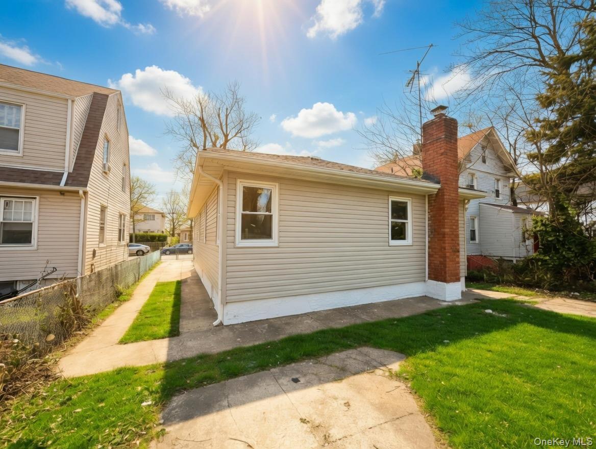 Single Family Milburn  Queens, NY 11413, MLS-971824-3