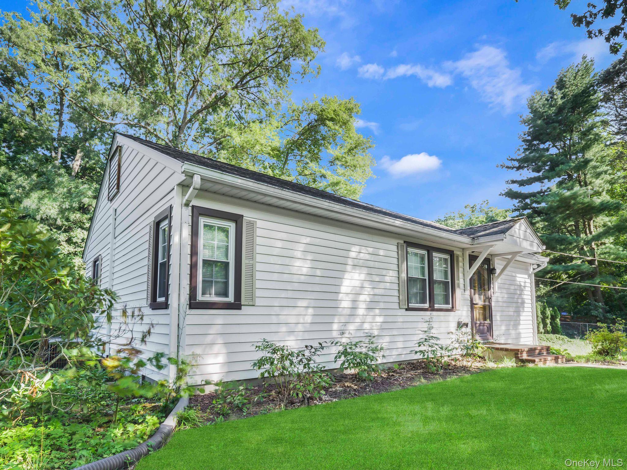 Single Family Mountain  Orange County, NY 10987, MLS-971832-4