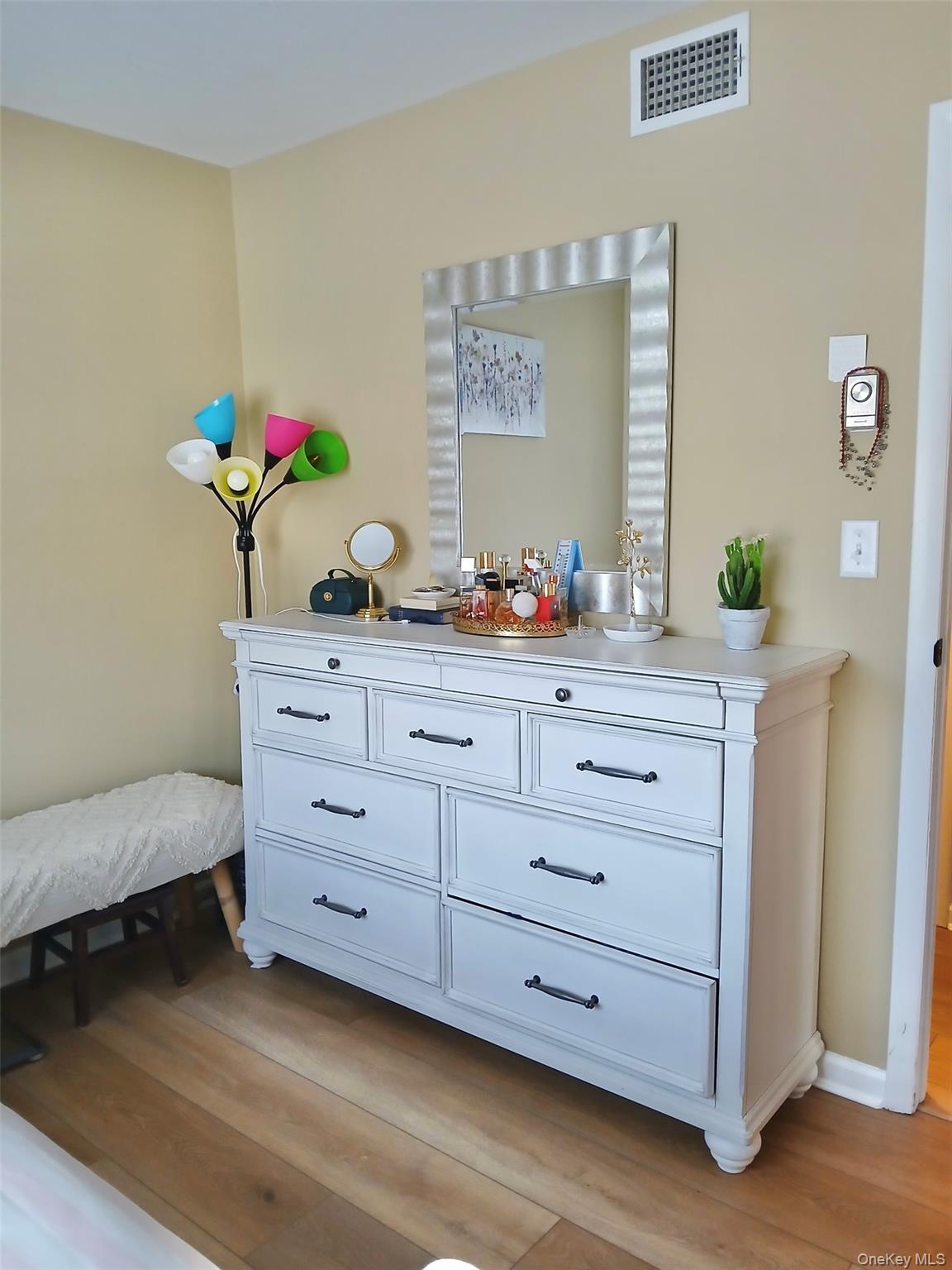 Condo Aylesbury  Suffolk County, NY 11961, MLS-971851-14