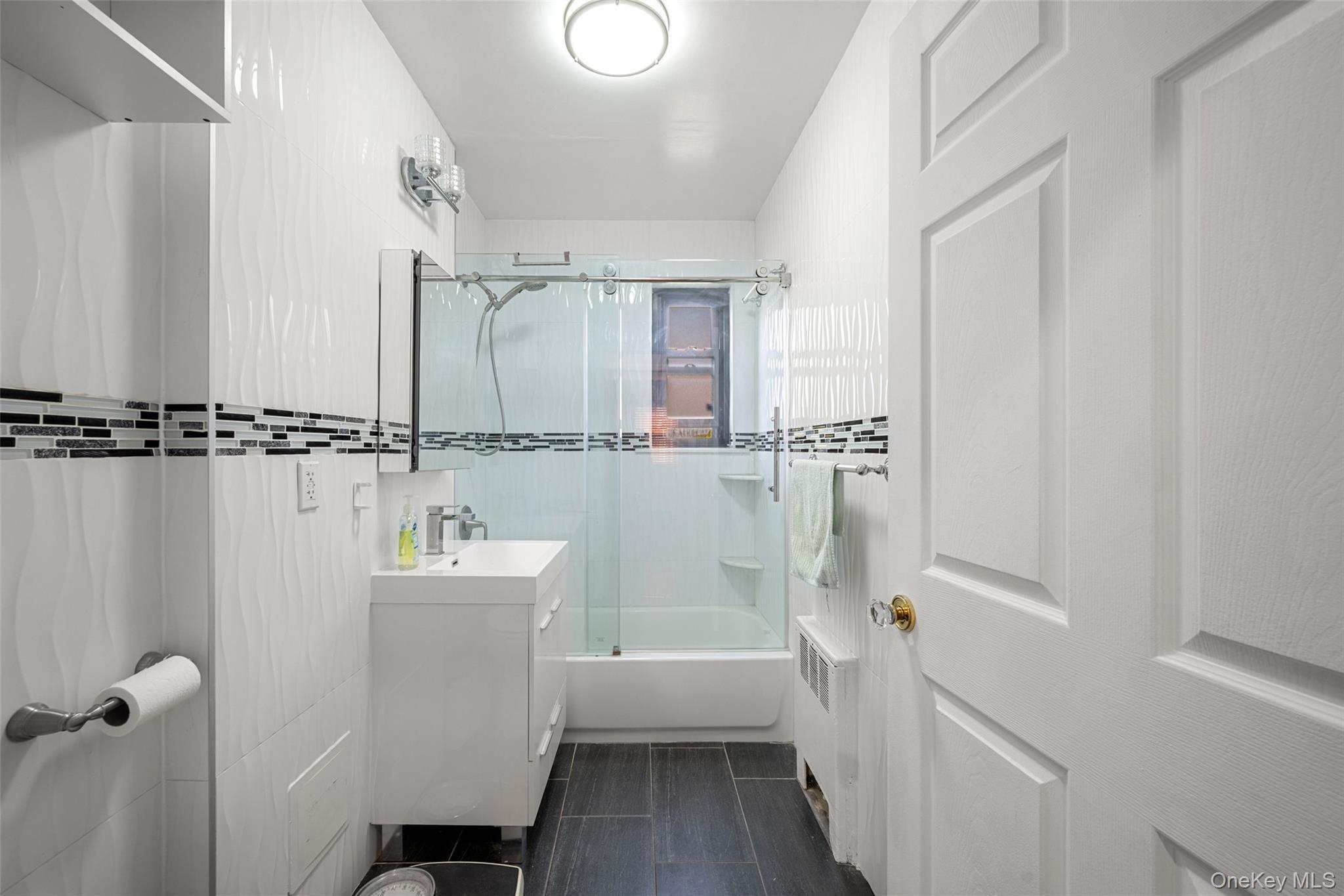 Coop 57th  Queens, NY 11362, MLS-971852-15