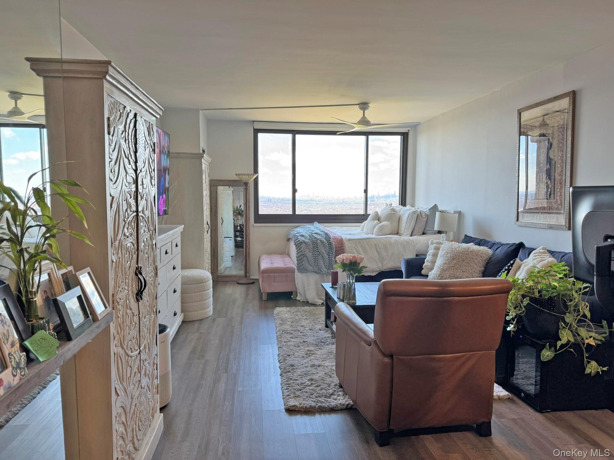 Coop Grand Central  Queens, NY 11005, MLS-971882-2