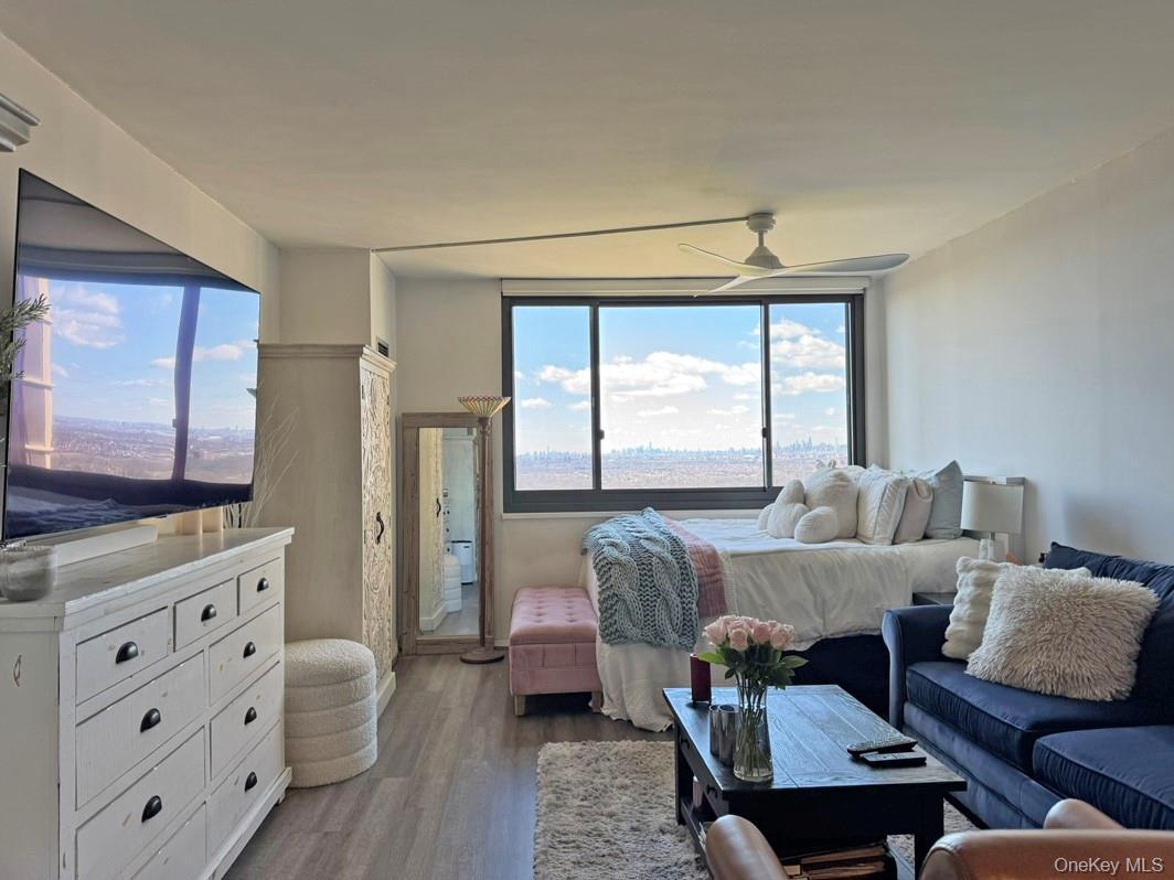 Coop Grand Central  Queens, NY 11005, MLS-971882-4