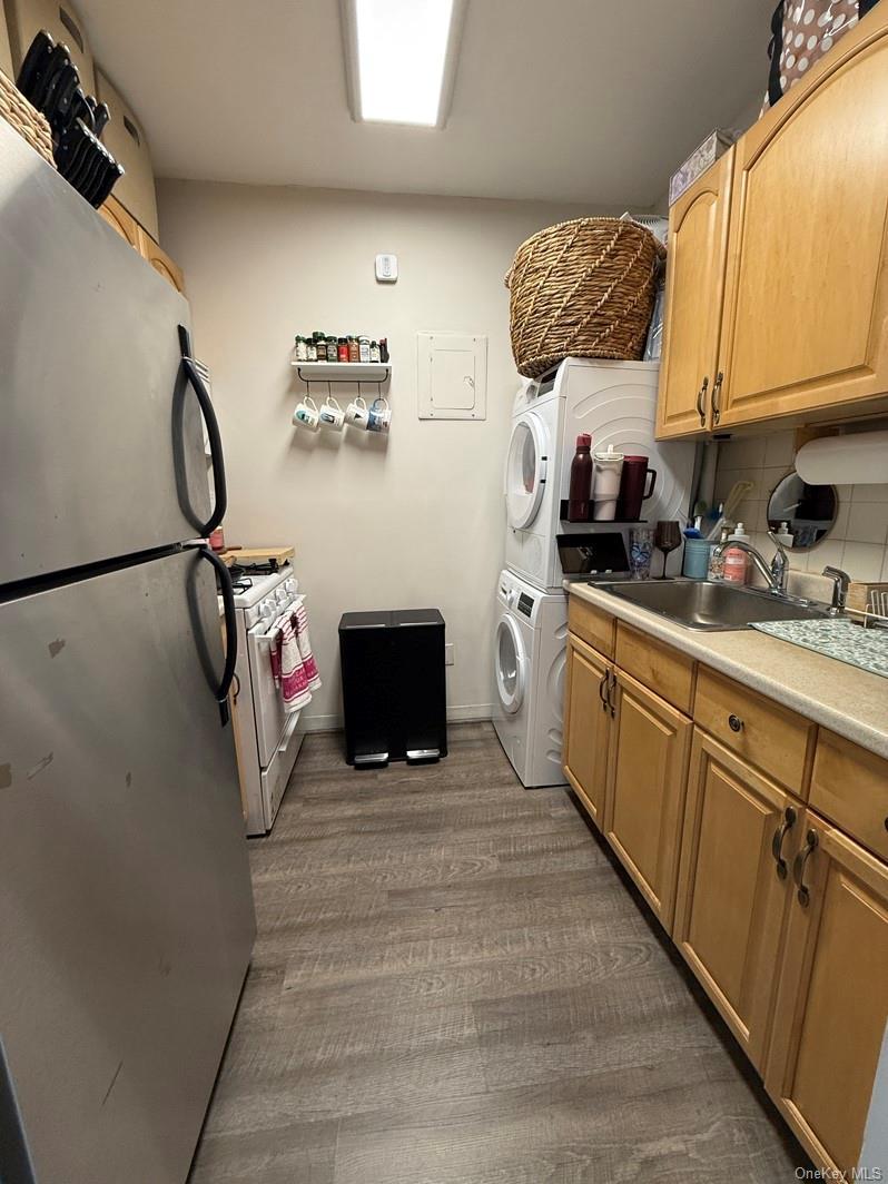 Coop Grand Central  Queens, NY 11005, MLS-971882-8