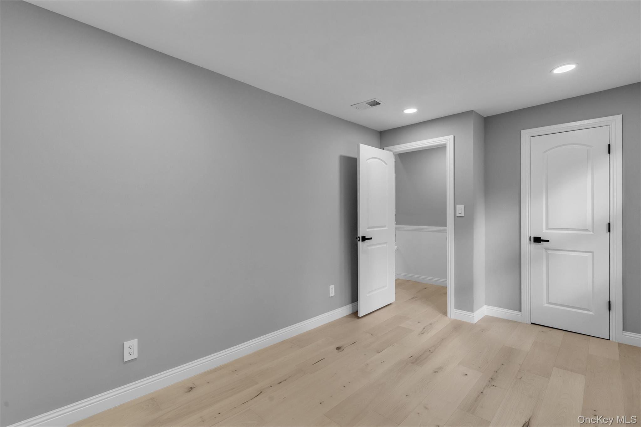 Single Family Locust  Westchester County, NY 10598, MLS-971905-13