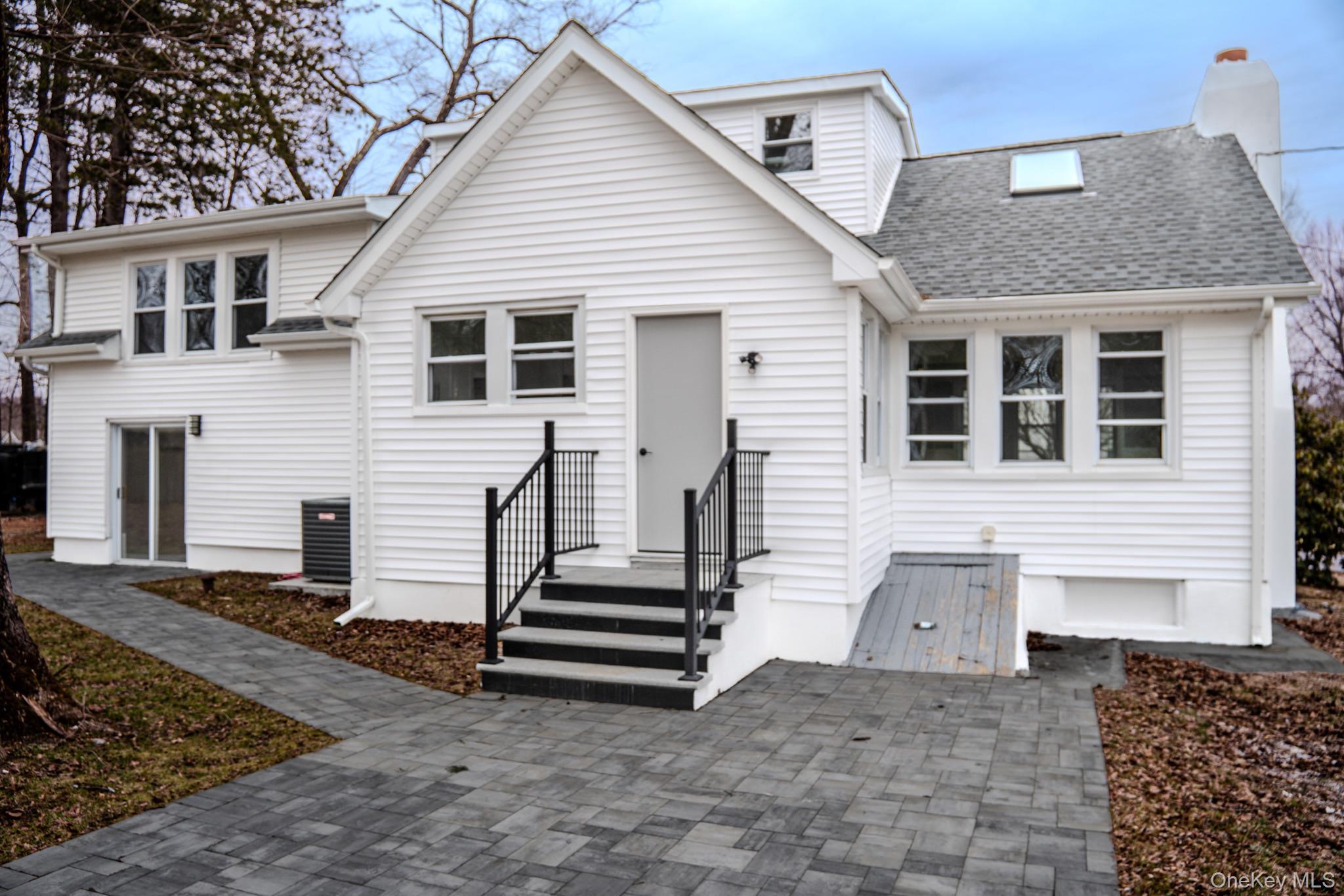 Single Family Locust  Westchester County, NY 10598, MLS-971905-20