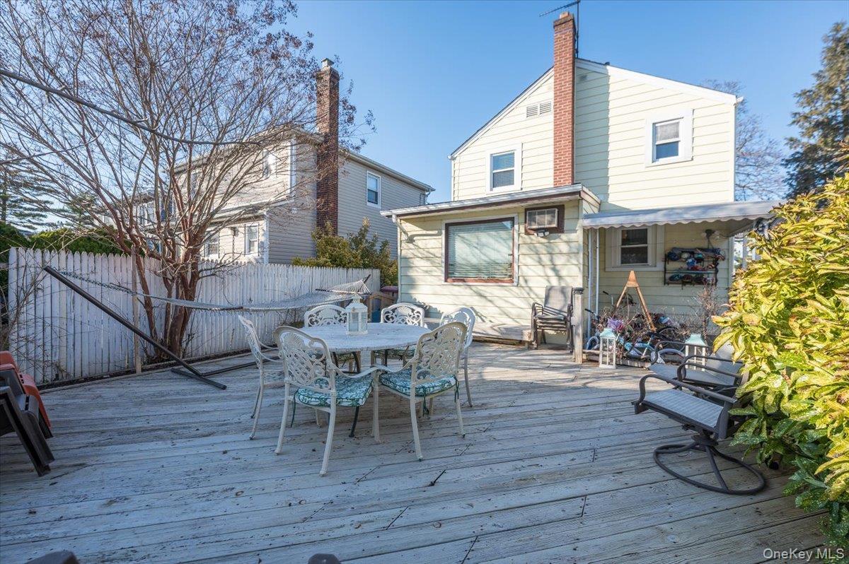 Single Family Chester  Nassau County, NY 11580, MLS-971948-13