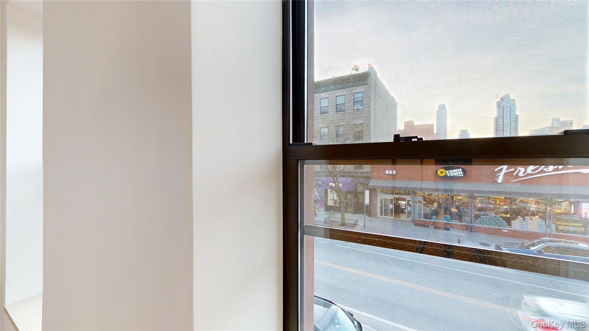 Commercial Sale Manhattan Brooklyn, NY 11222, MLS-971957-12