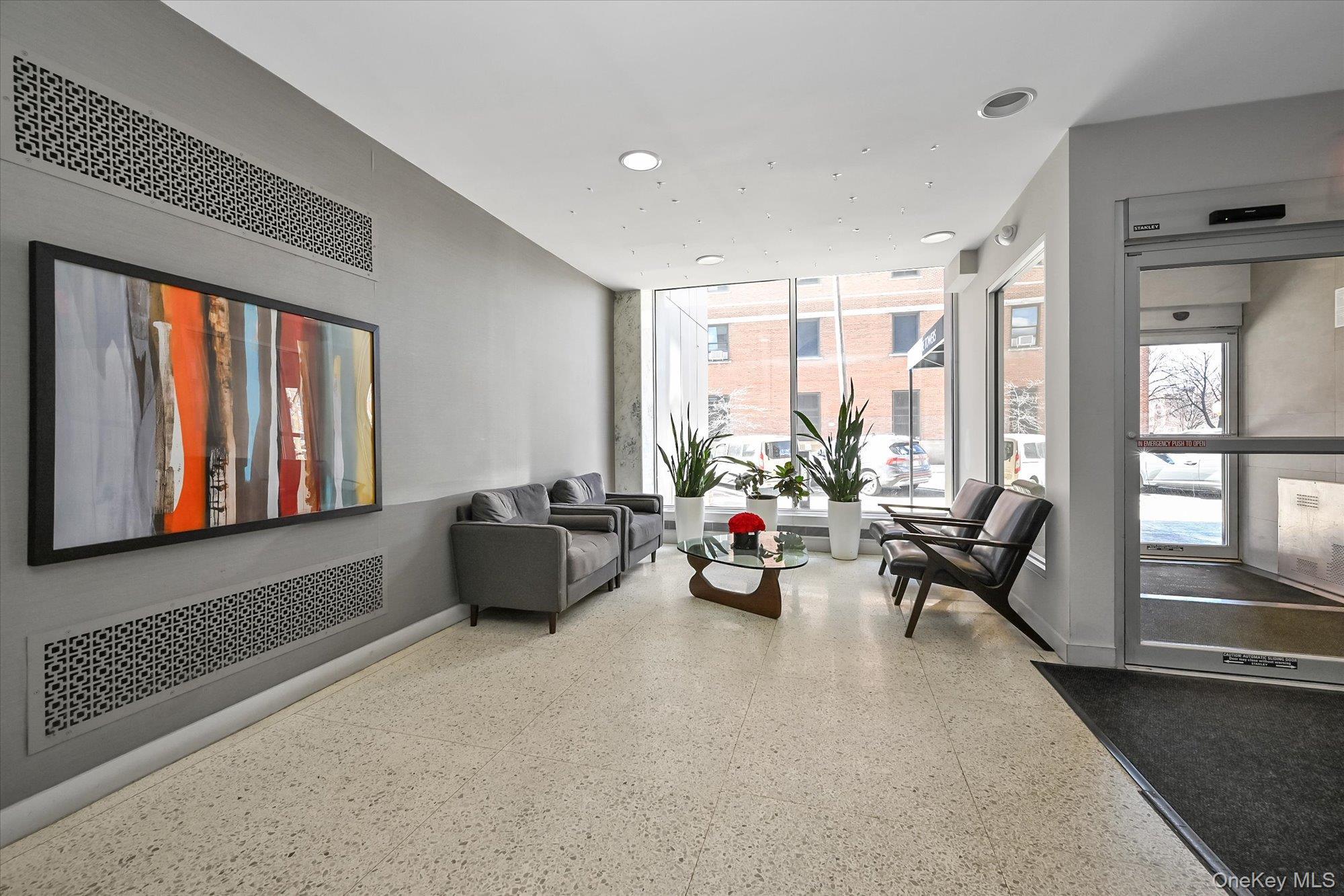 Coop Queens  Queens, NY 11375, MLS-971958-12