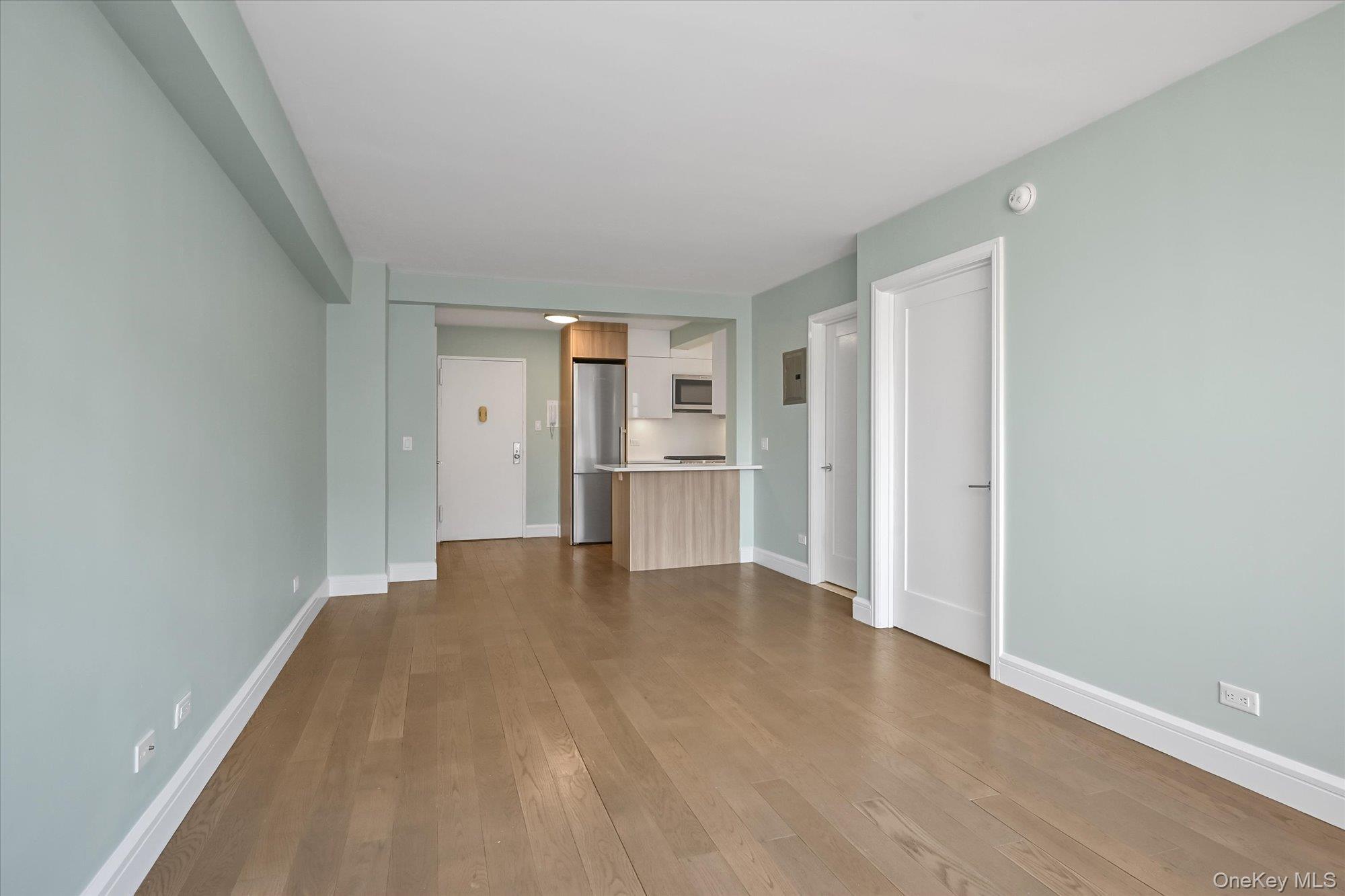 Coop Queens  Queens, NY 11375, MLS-971958-3