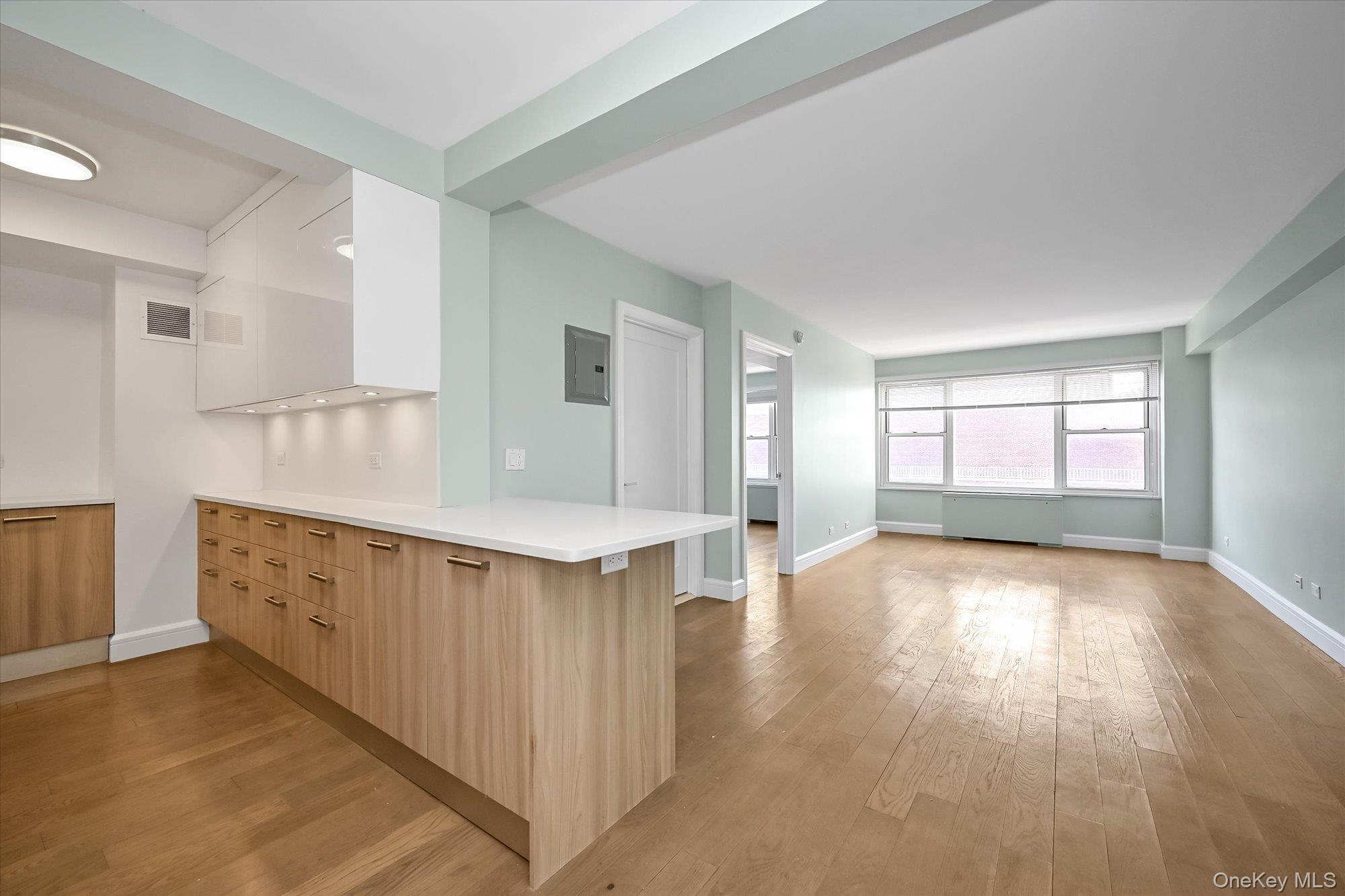 Coop Queens  Queens, NY 11375, MLS-971958-4