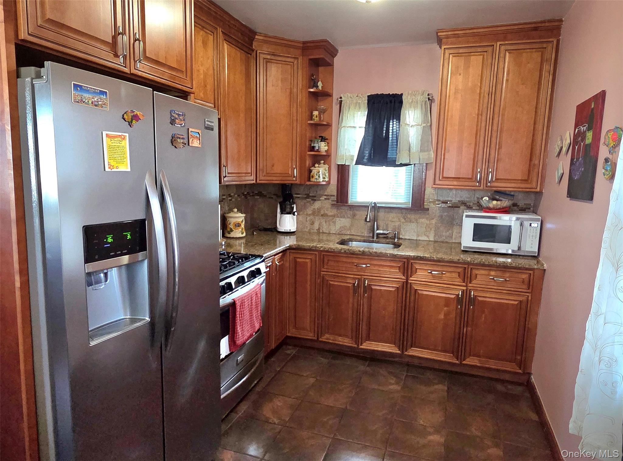 Single Family Sportsmans  Nassau County, NY 11520, MLS-971966-11