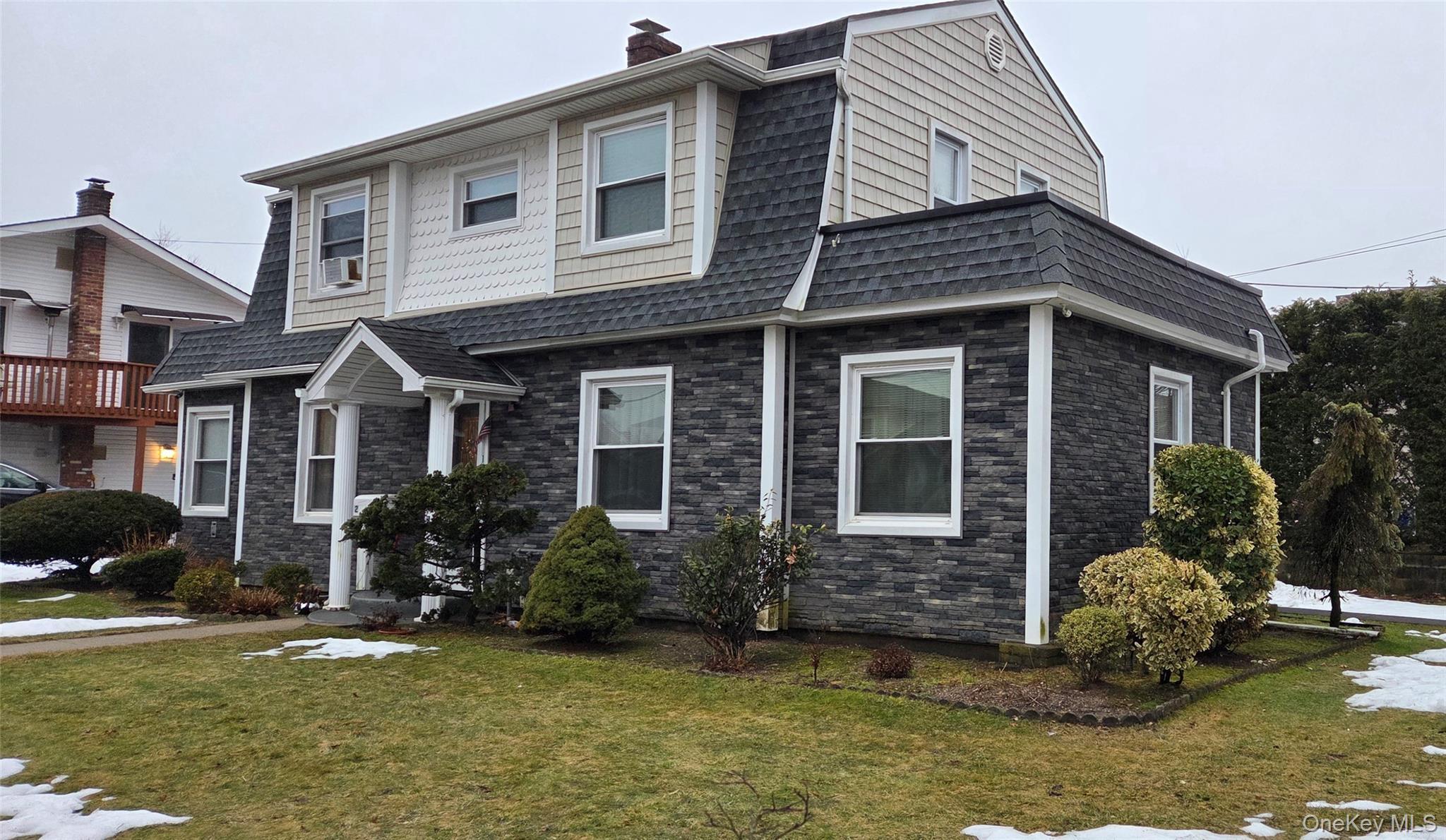 Single Family Sportsmans  Nassau County, NY 11520, MLS-971966-2