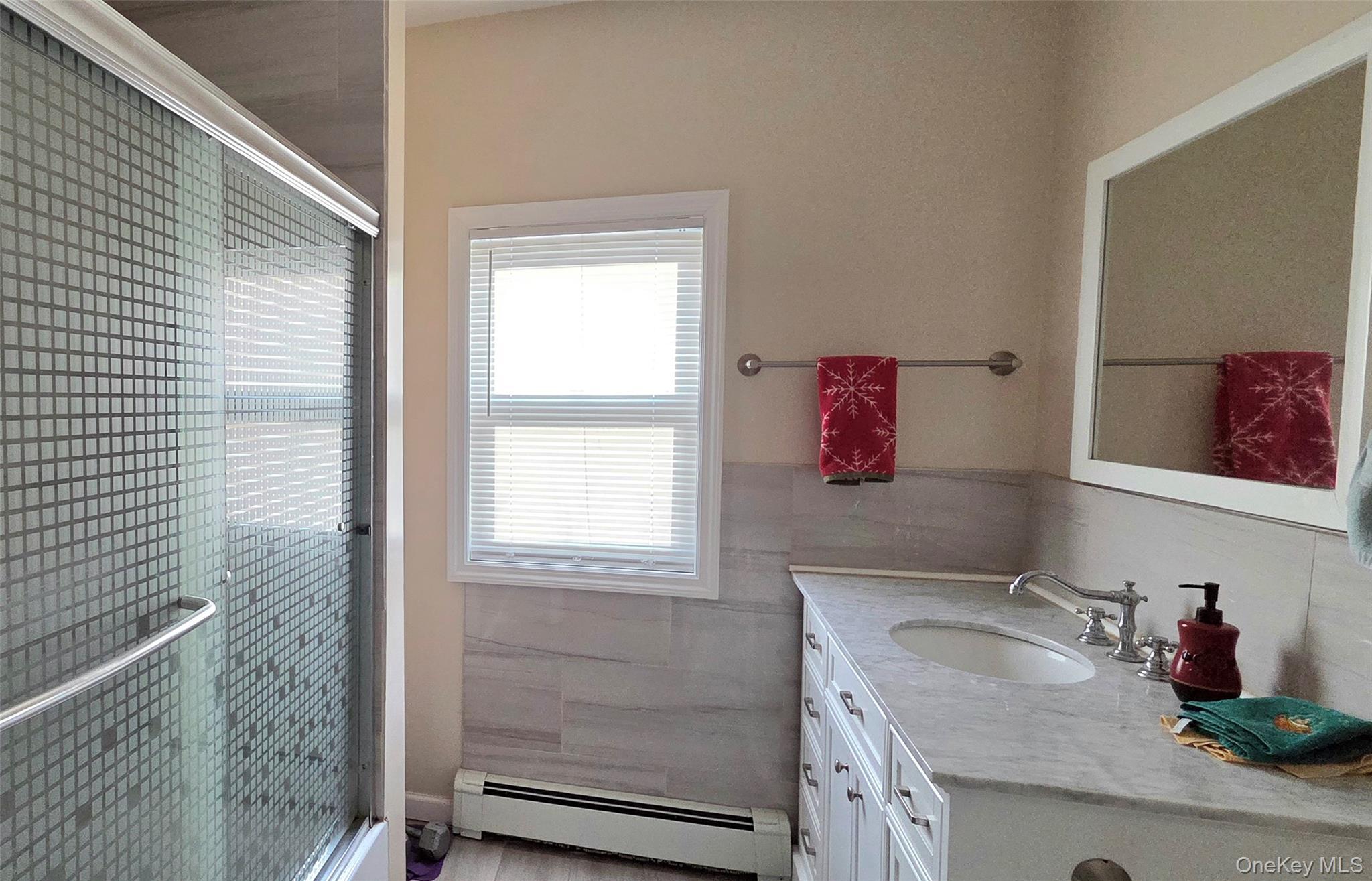 Single Family Sportsmans  Nassau County, NY 11520, MLS-971966-8