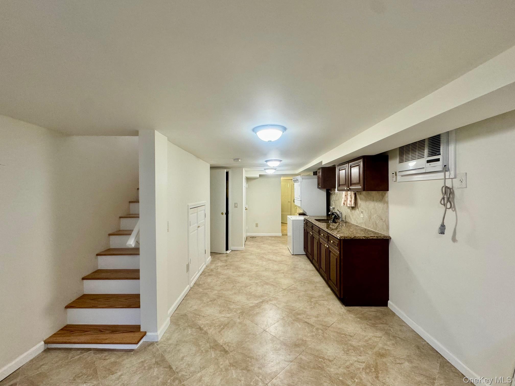 Single Family 77th  Queens, NY 11366, MLS-971967-15