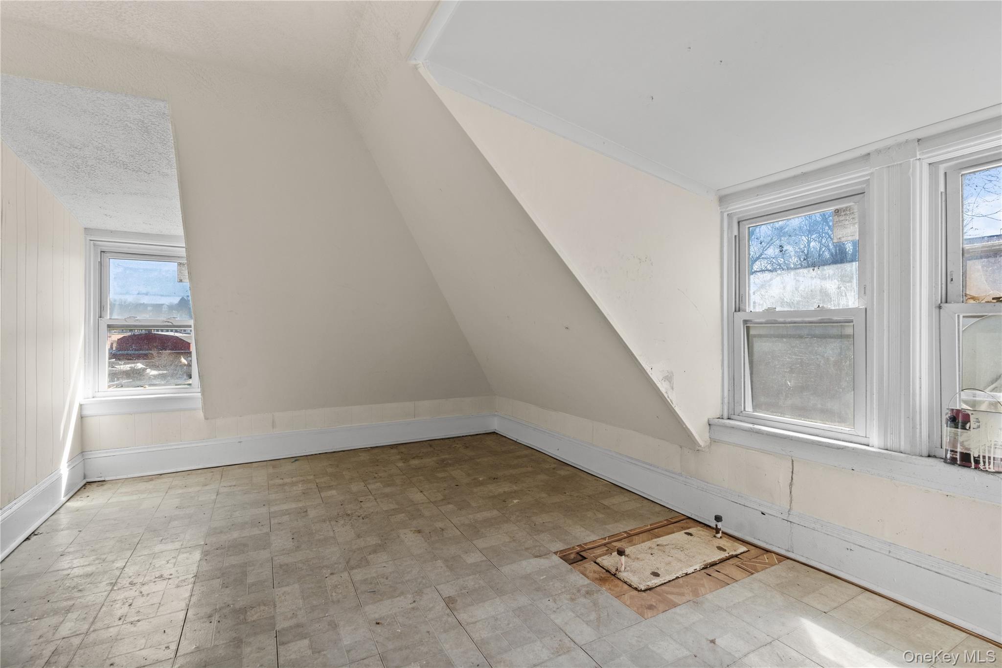 Single Family Diven  Westchester County, NY 10566, MLS-971968-17