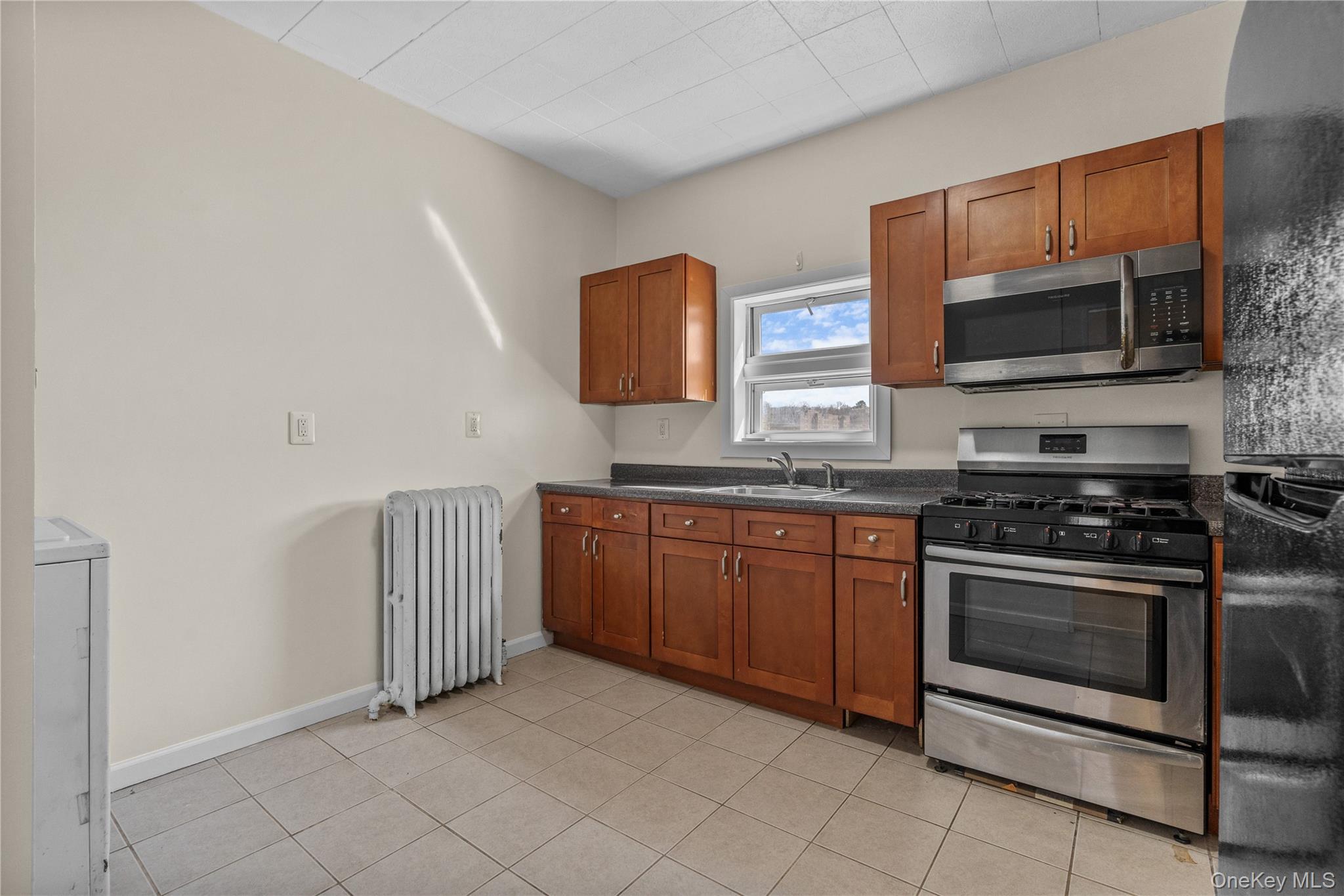 Single Family Diven  Westchester County, NY 10566, MLS-971968-9