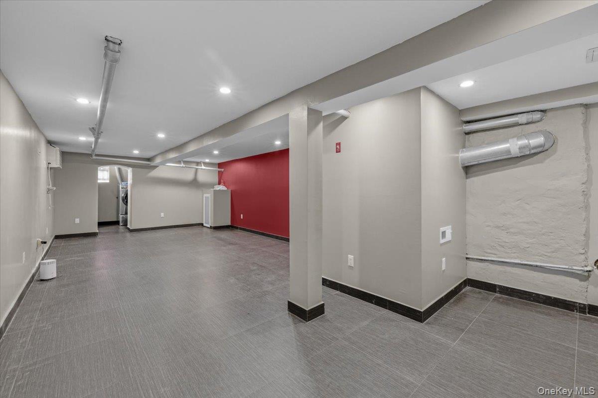 Single Family 60th  Queens, NY 11385, MLS-971969-18