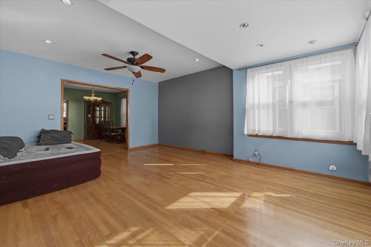 Single Family 60th  Queens, NY 11385, MLS-971969-6