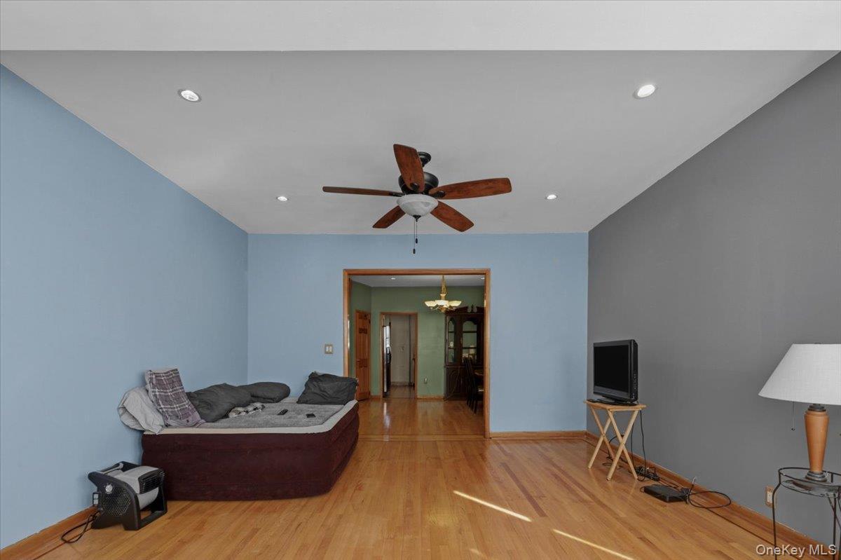 Single Family 60th  Queens, NY 11385, MLS-971969-7