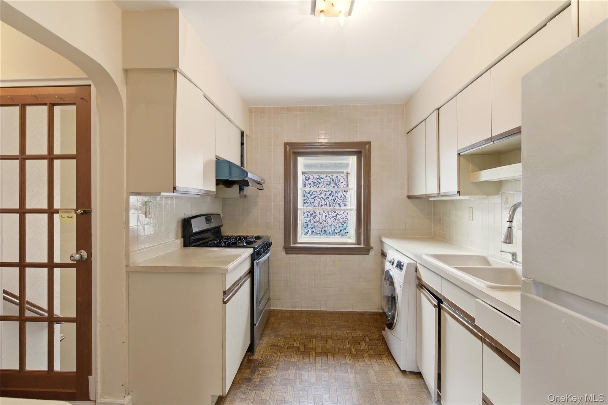 Single Family 217th  Queens, NY 11364, MLS-971970-19