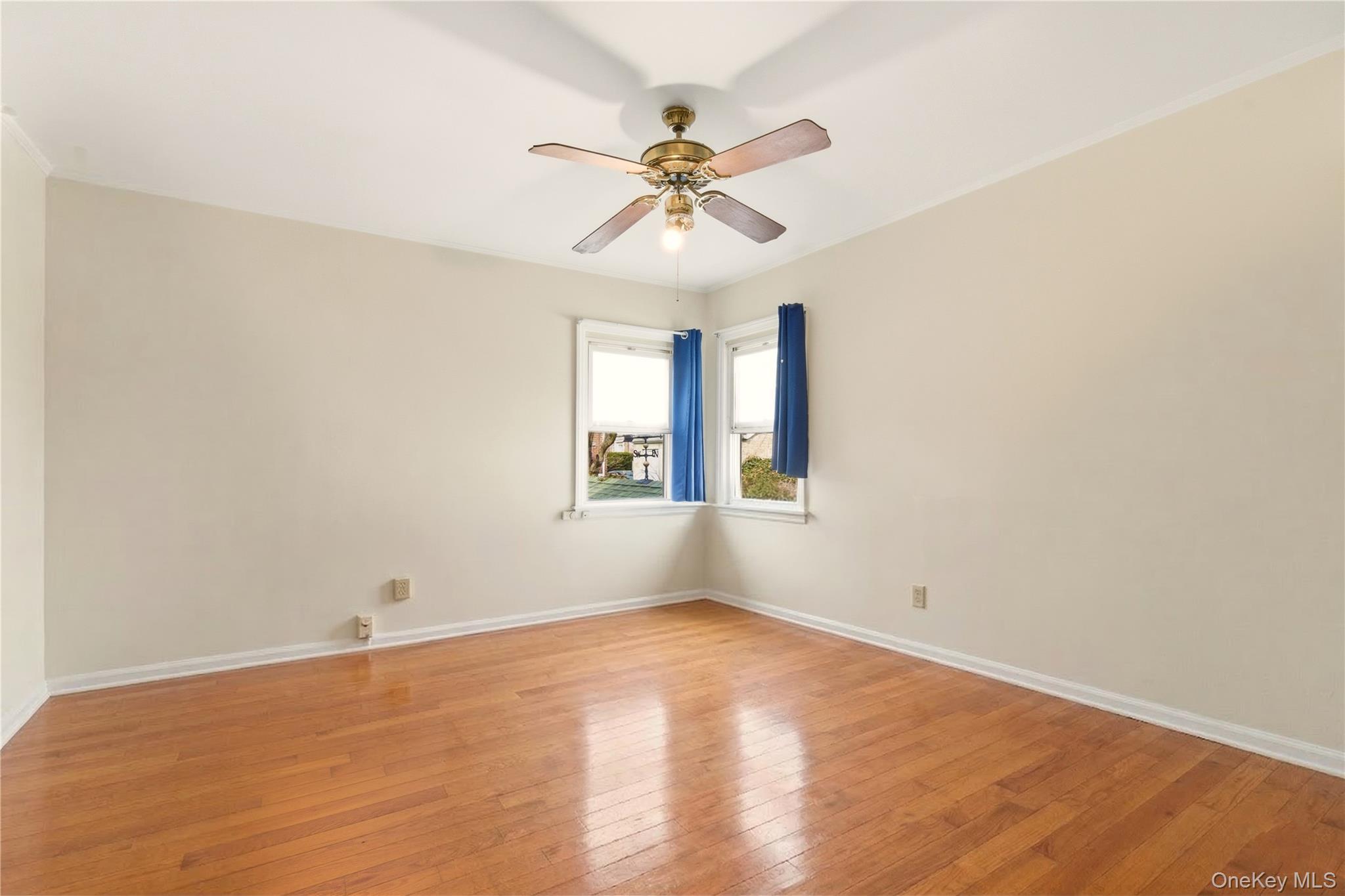 Single Family 217th  Queens, NY 11364, MLS-971970-26