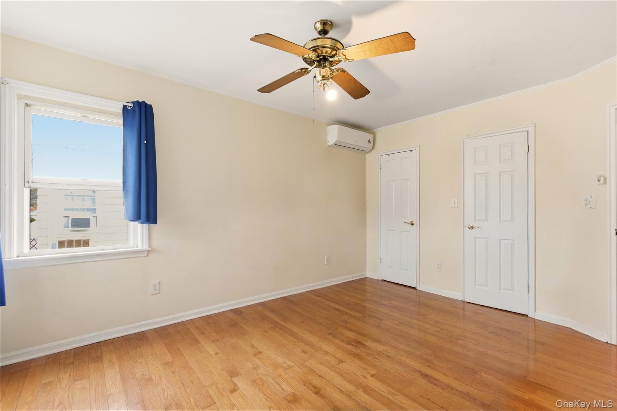 Single Family 217th  Queens, NY 11364, MLS-971970-27