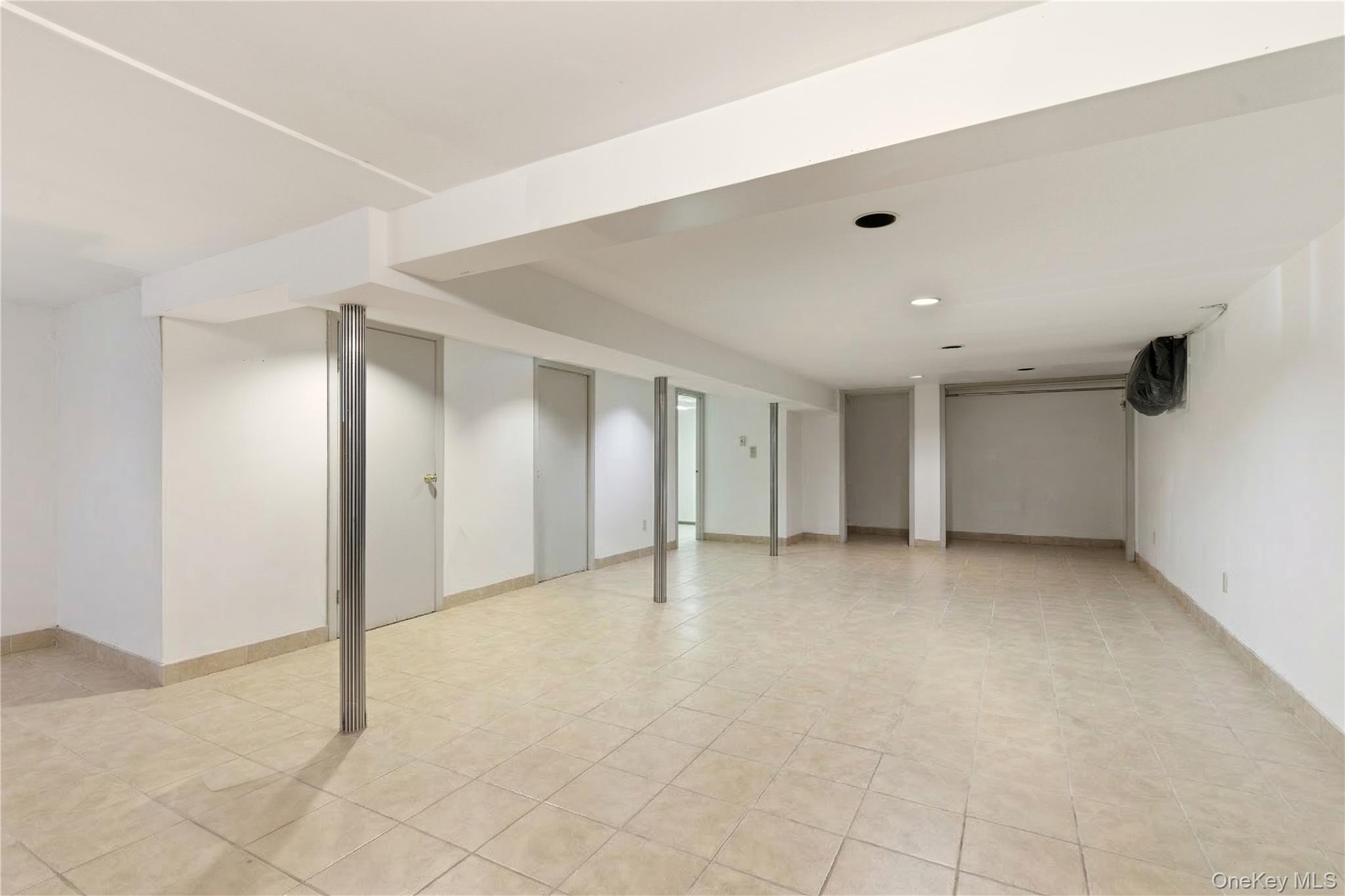 Single Family 217th  Queens, NY 11364, MLS-971970-38