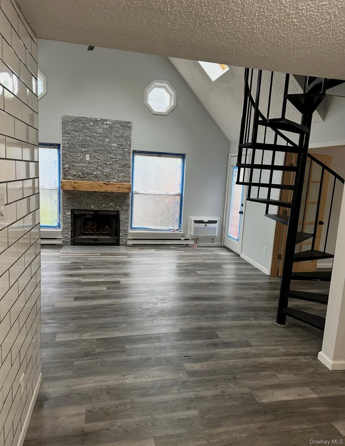 Single Family Fox Sullivan County, NY 12789, MLS-971990-23