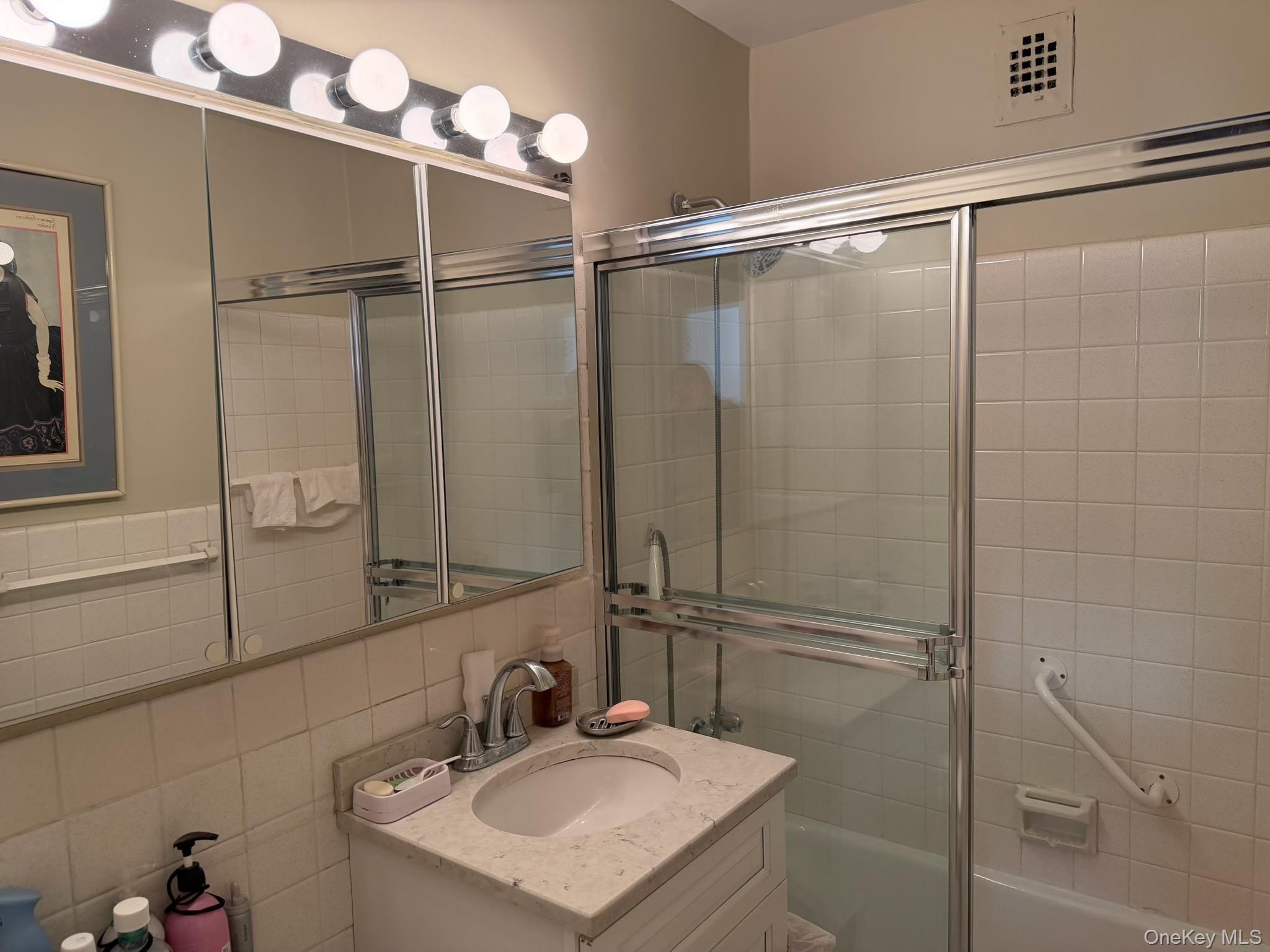 Coop Ave Queens, NY 11360, MLS-972037-14