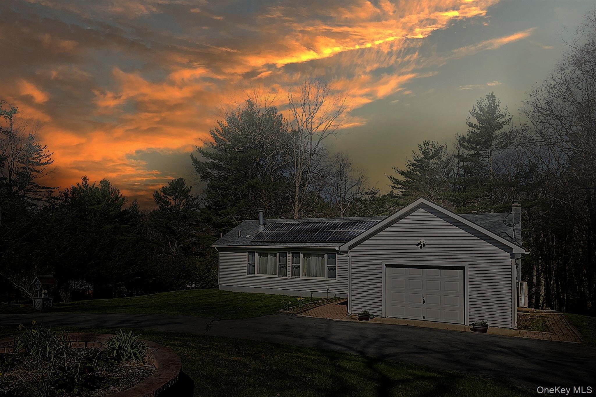 Single Family Pitio  Sullivan County, NY 12737, MLS-972038-47