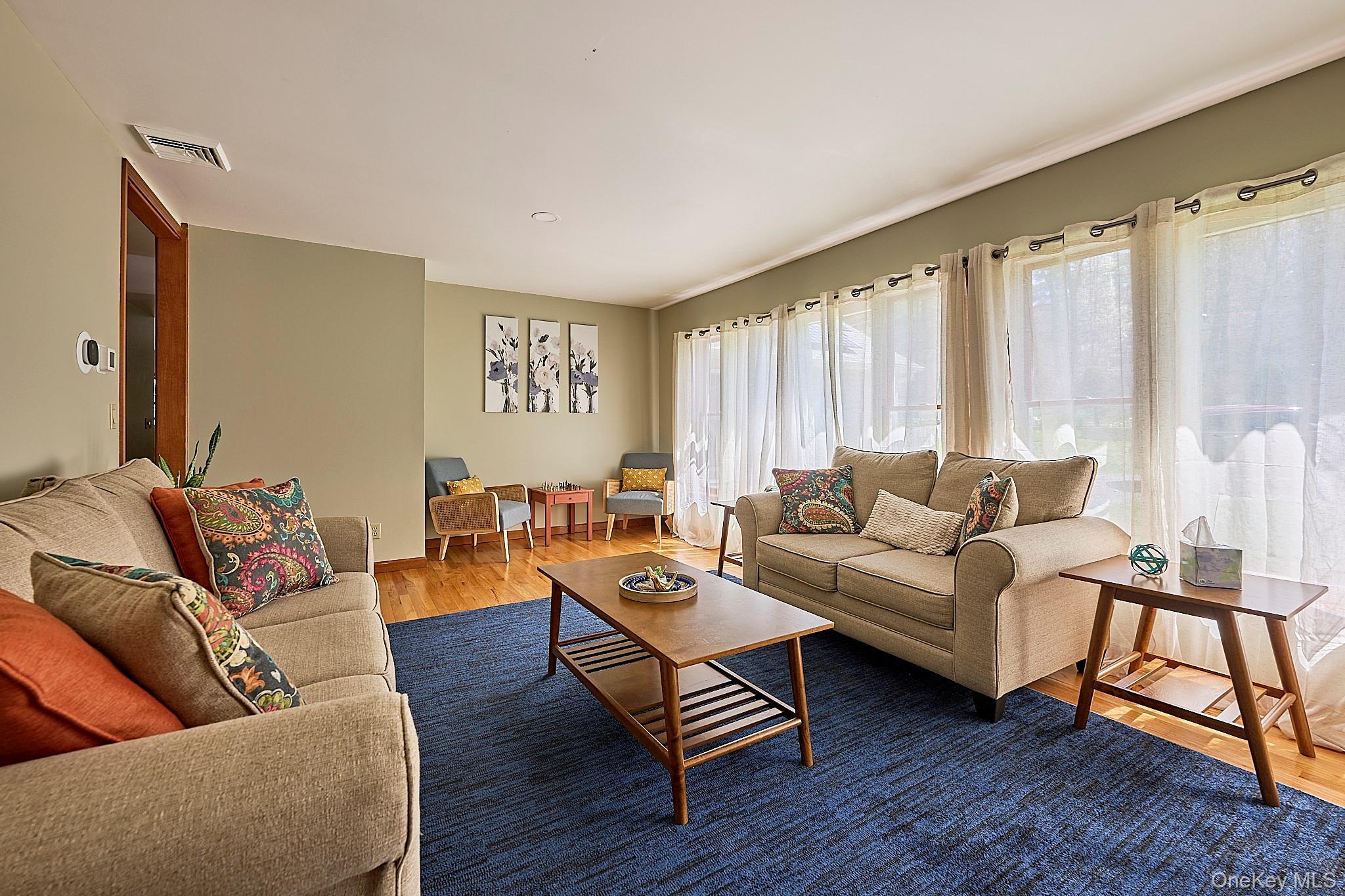 Single Family Pitio  Sullivan County, NY 12737, MLS-972038-8