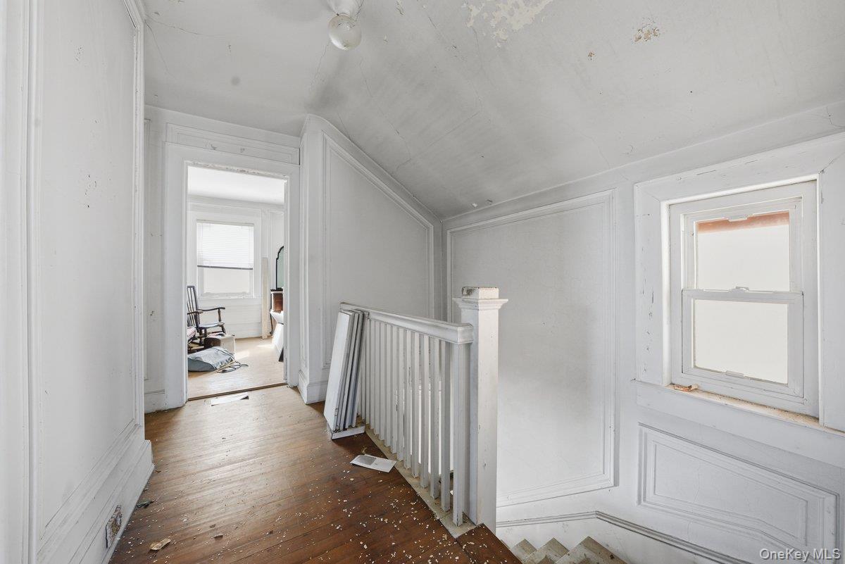 Single Family Sylvan  Bronx, NY 10471, MLS-972053-10