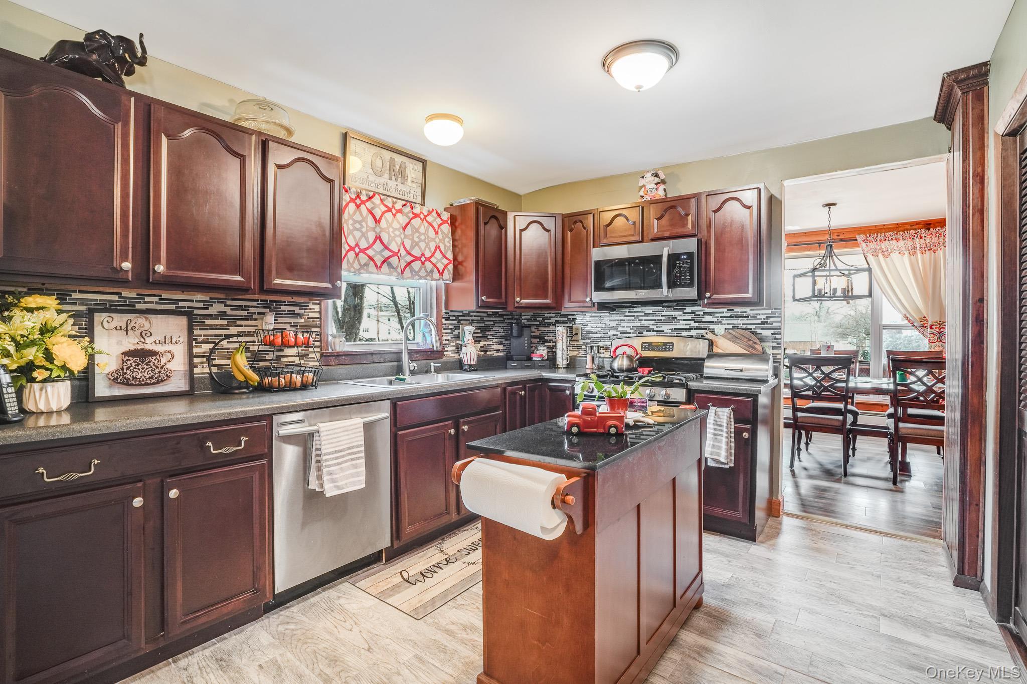 Single Family Gale  Sullivan County, NY 12762, MLS-972056-12