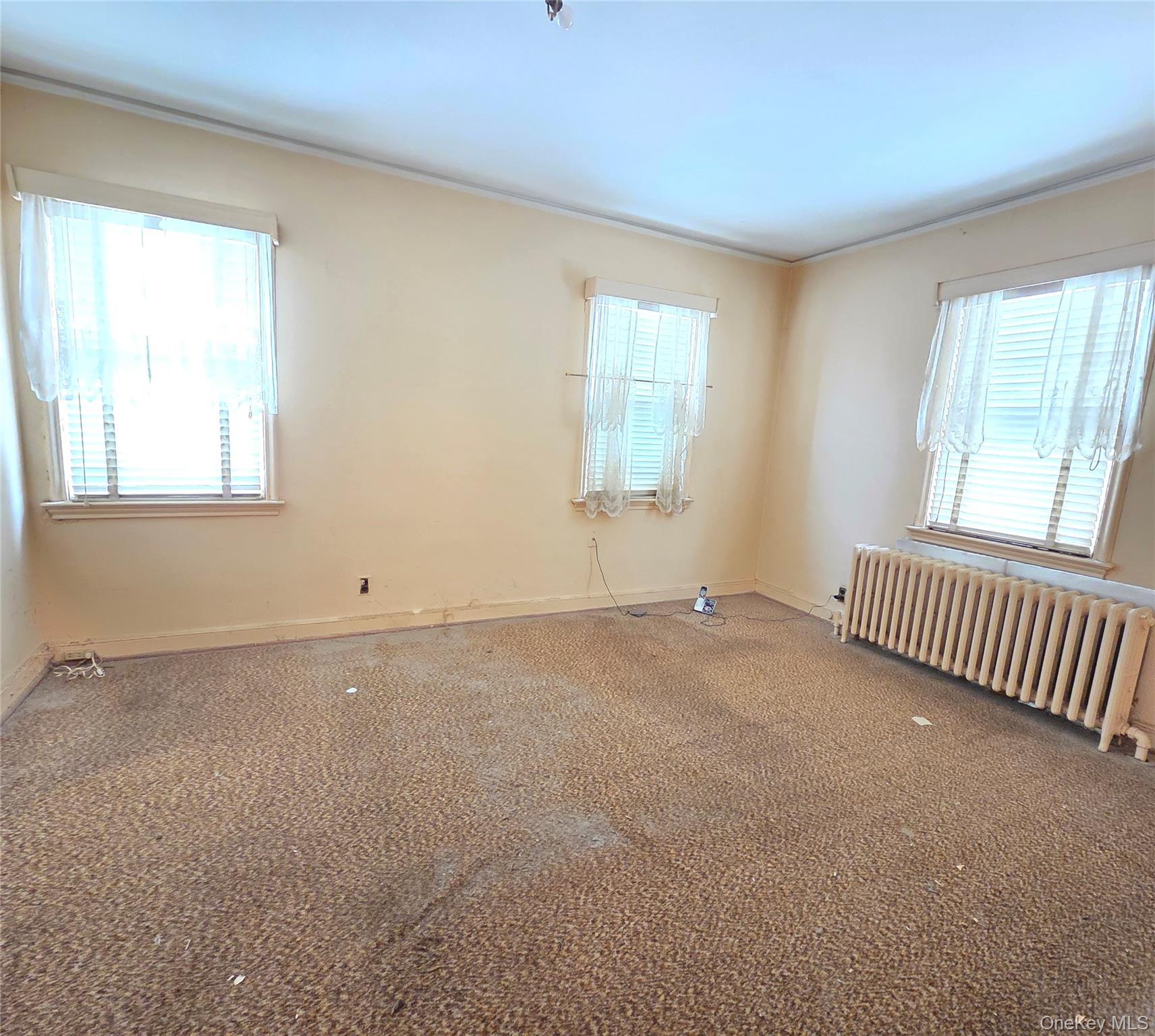 Single Family Graff  Bronx, NY 10465, MLS-972067-6