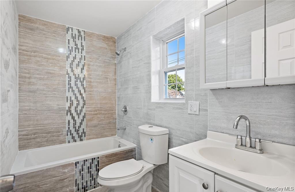 Single Family 115th  Queens, NY 11412, MLS-972101-16