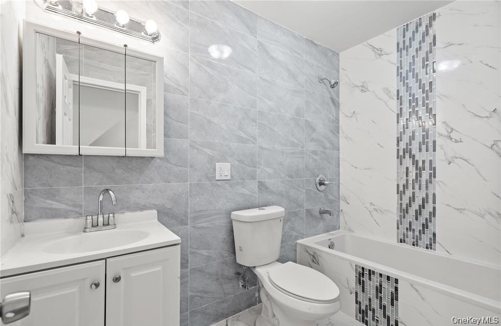 Single Family 115th  Queens, NY 11412, MLS-972101-17