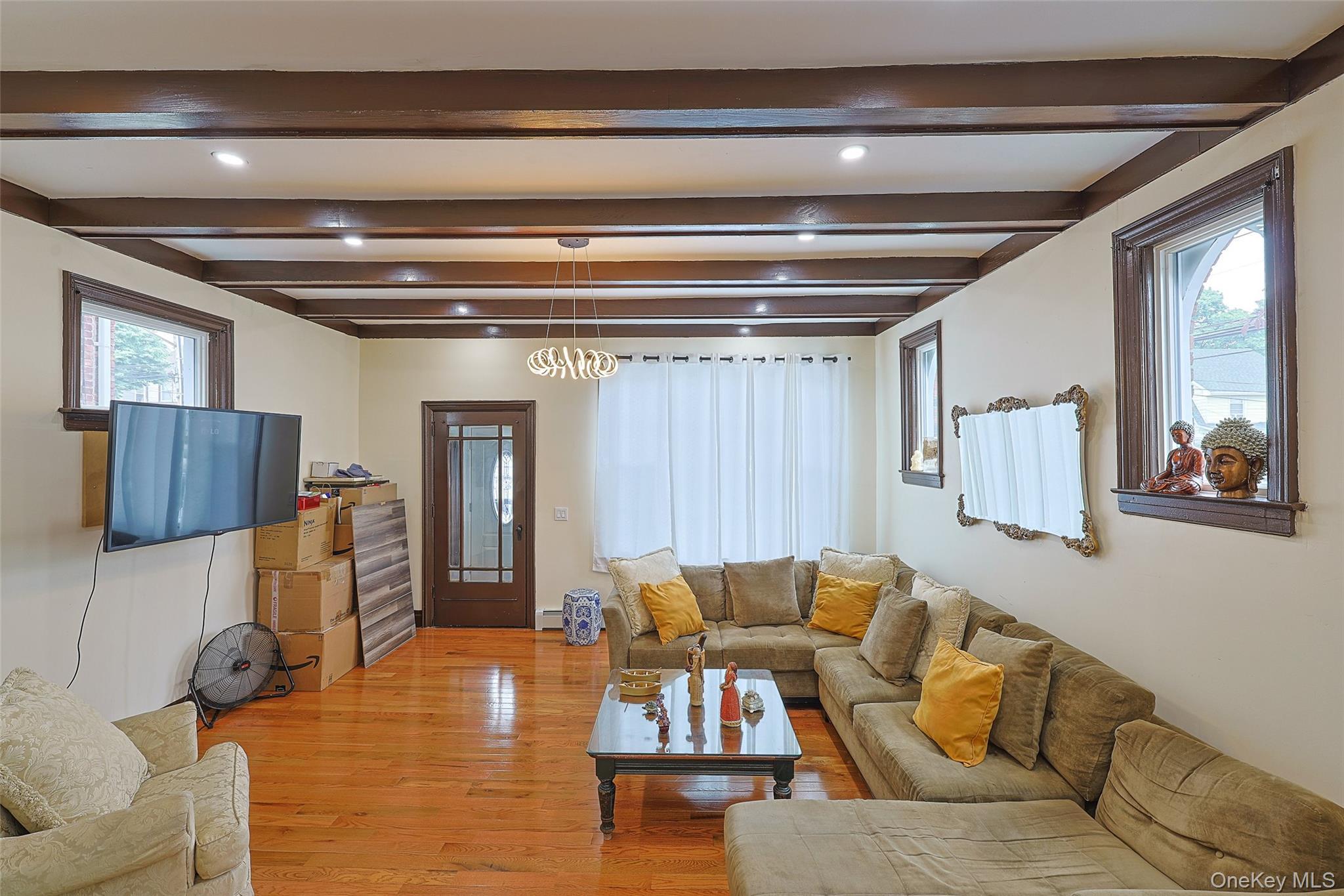 Single Family 115th  Queens, NY 11412, MLS-972101-7